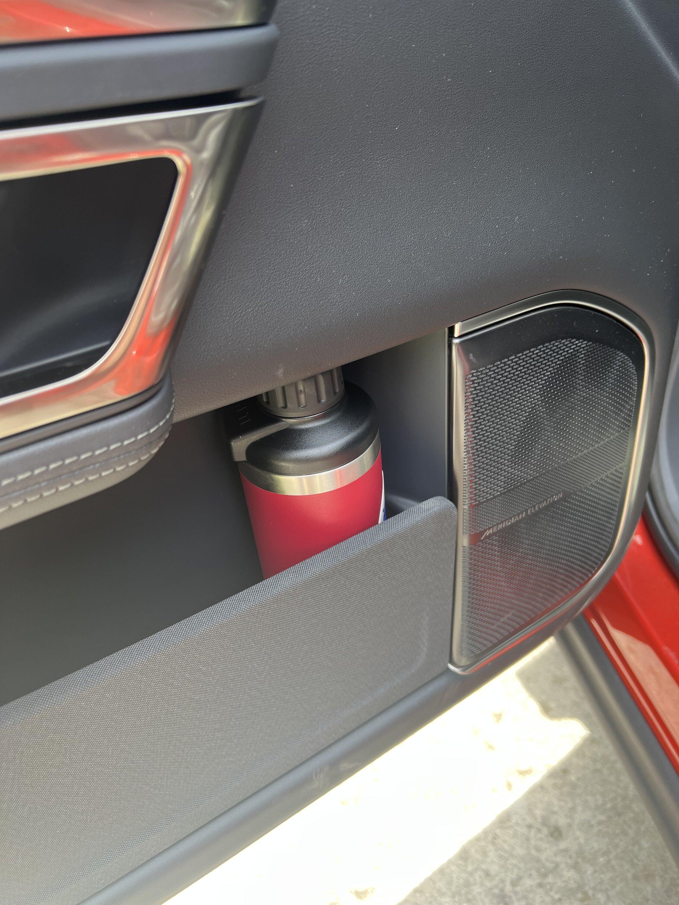 Rivian R1T R1S What reusable water bottle actually fits in the R1T/R1S? 105E9A4A-2C73-462D-A19D-23388ED35949