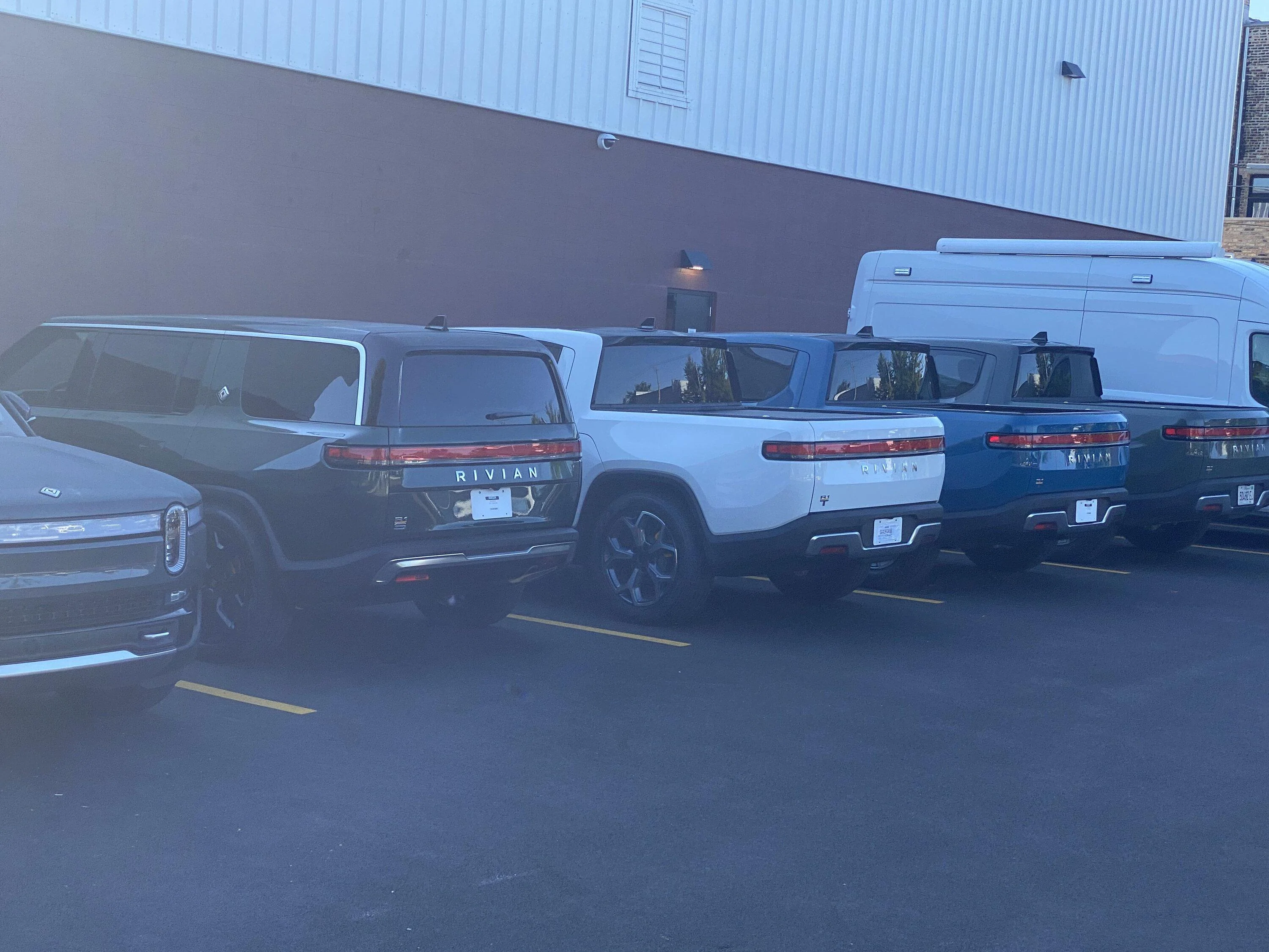 Rivian R1T R1S Four R1S spotted at Chicago Service Center BDB4F39D-2395-4C3A-8F44-B7A617E46C4E