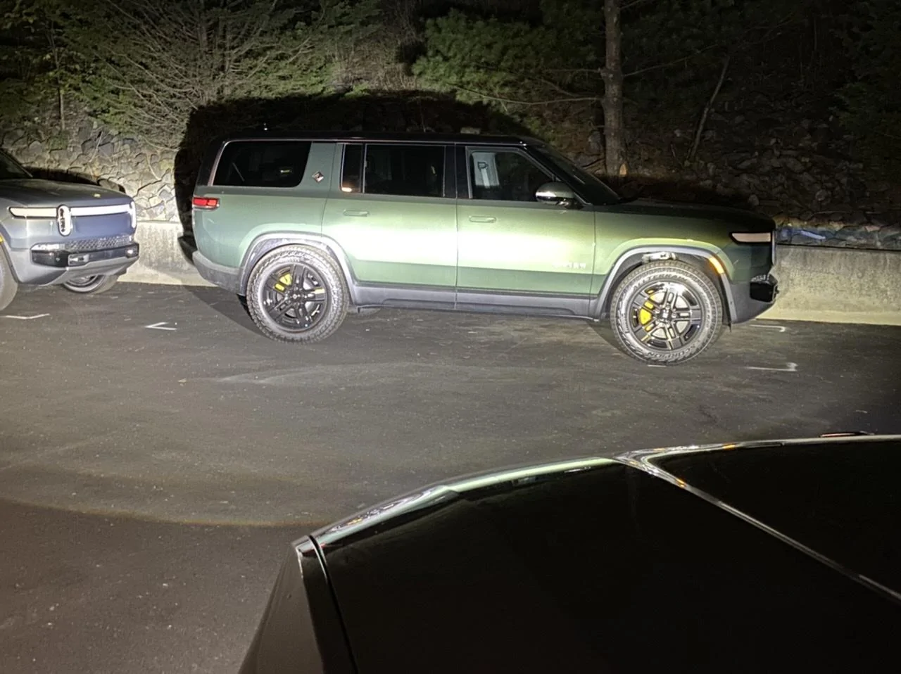 Rivian R1T R1S Four R1S are here at Chelsea MA Rivian Service Center! 6F892211-DCDC-471A-A487-3951E2DDC484