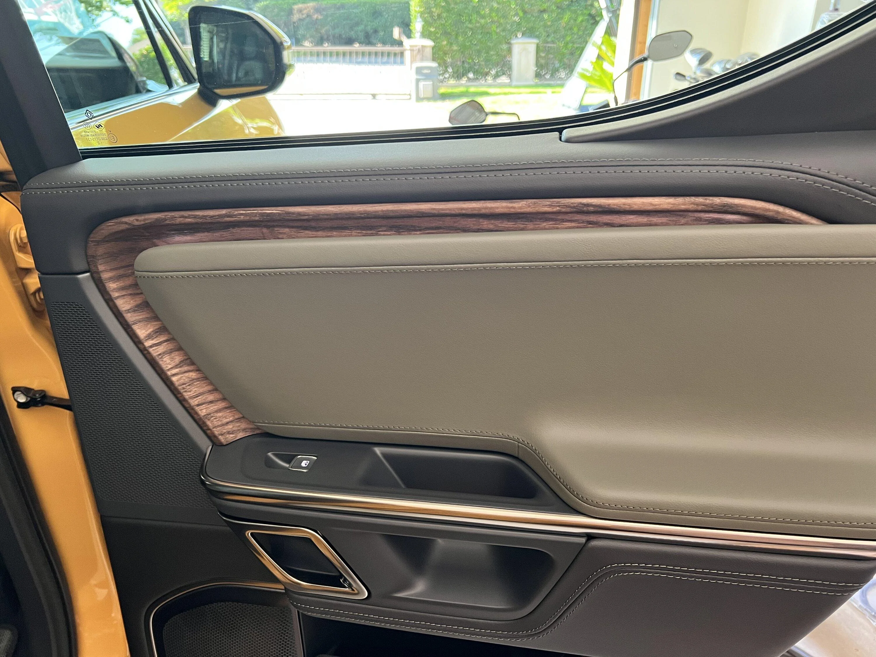 Rivian R1T R1S HERE SHE IS! Compass Yellow R1T Delivered 60BFC49C-F4DF-4DF0-9C82-130DBB85EC8C
