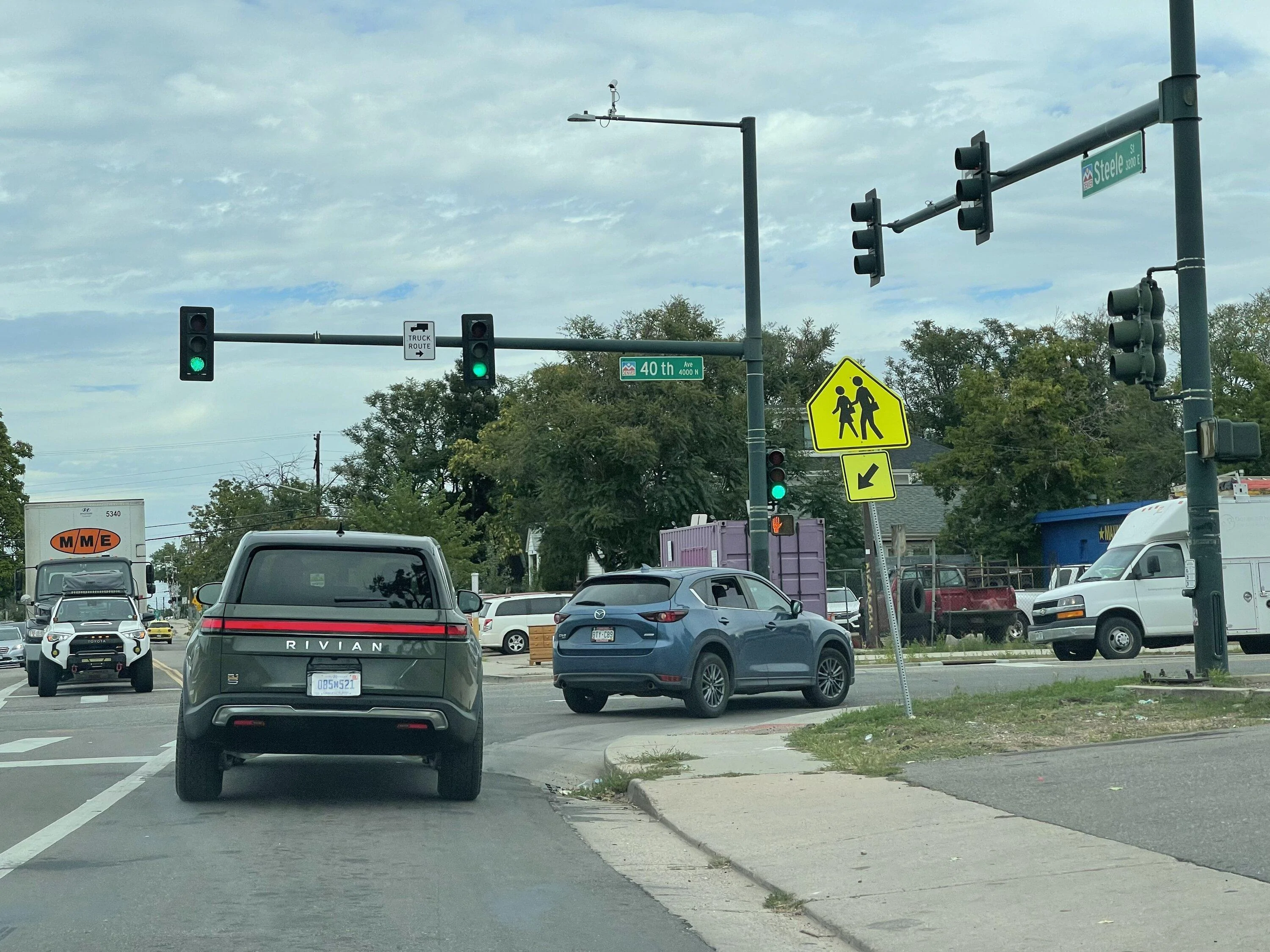 Rivian R1T R1S Launch Green R1S at Denver SC 4267CF72-4D58-4025-95A5-16C7B420A612