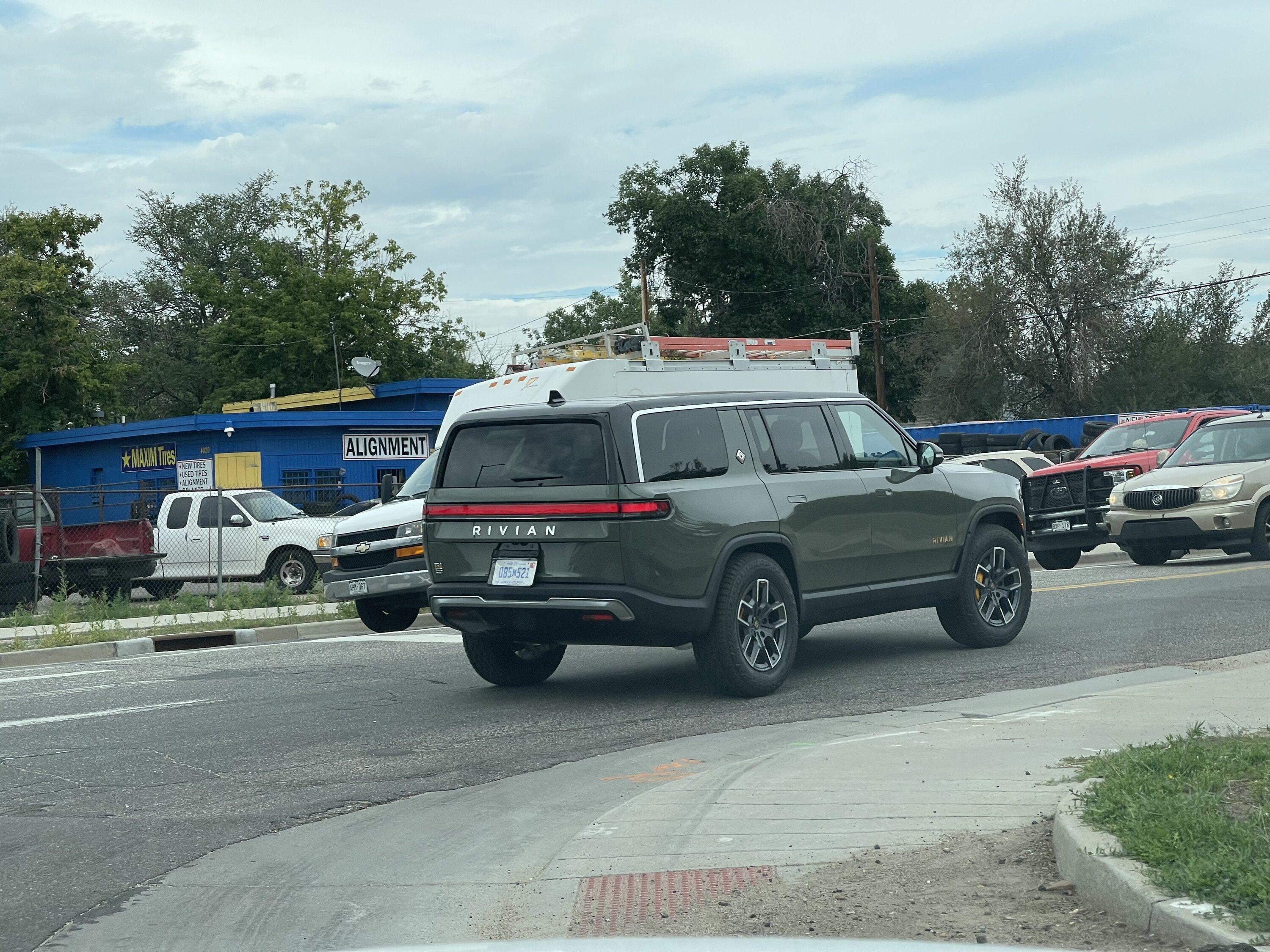Rivian R1T R1S Launch Green R1S at Denver SC 72F6FE63-FC03-4660-A9A2-07ABF85EF81E