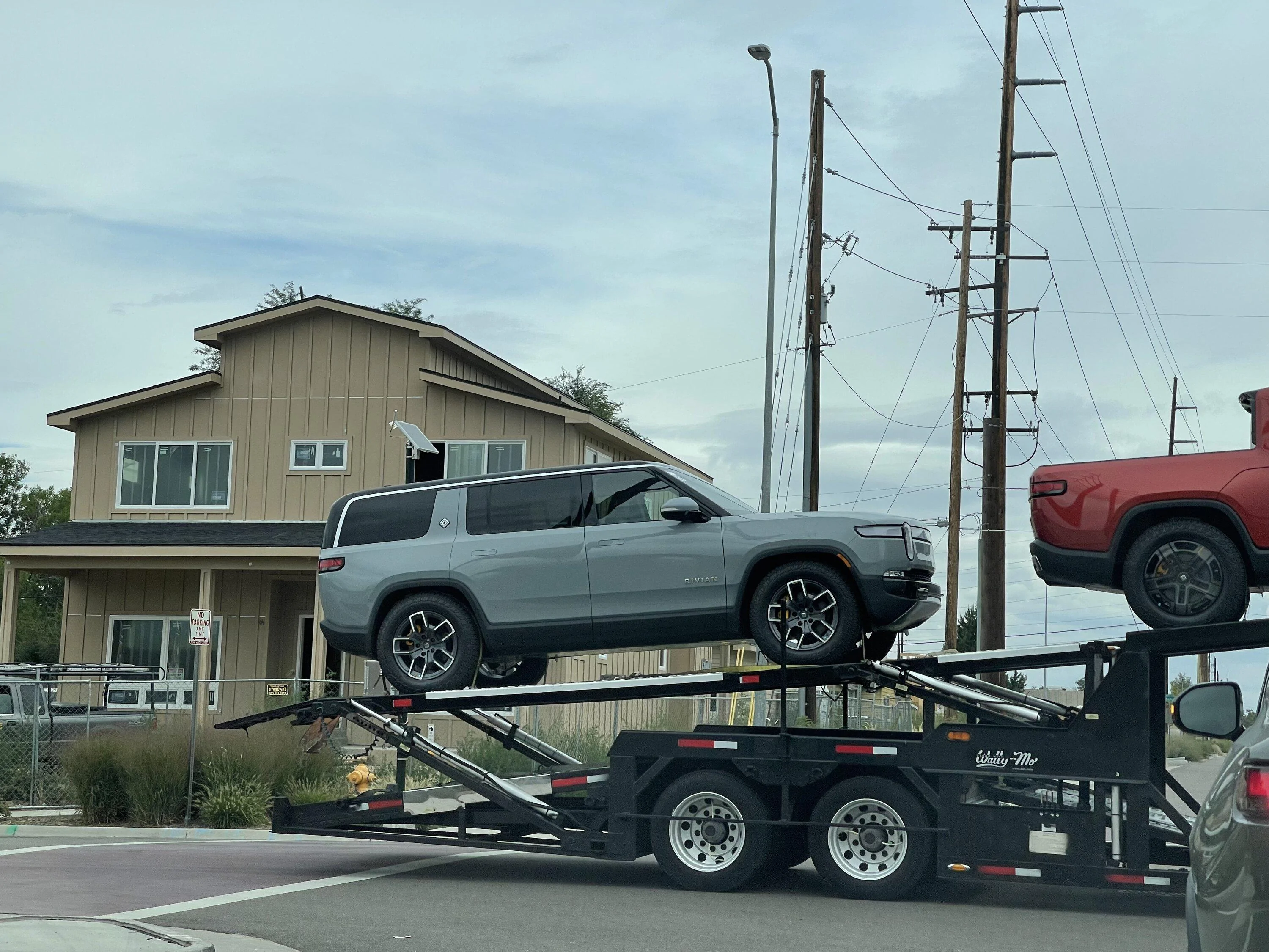 Rivian R1T R1S Colorado Checking In 08C8F1ED-BE78-431C-B152-D0ABFE13F0CE