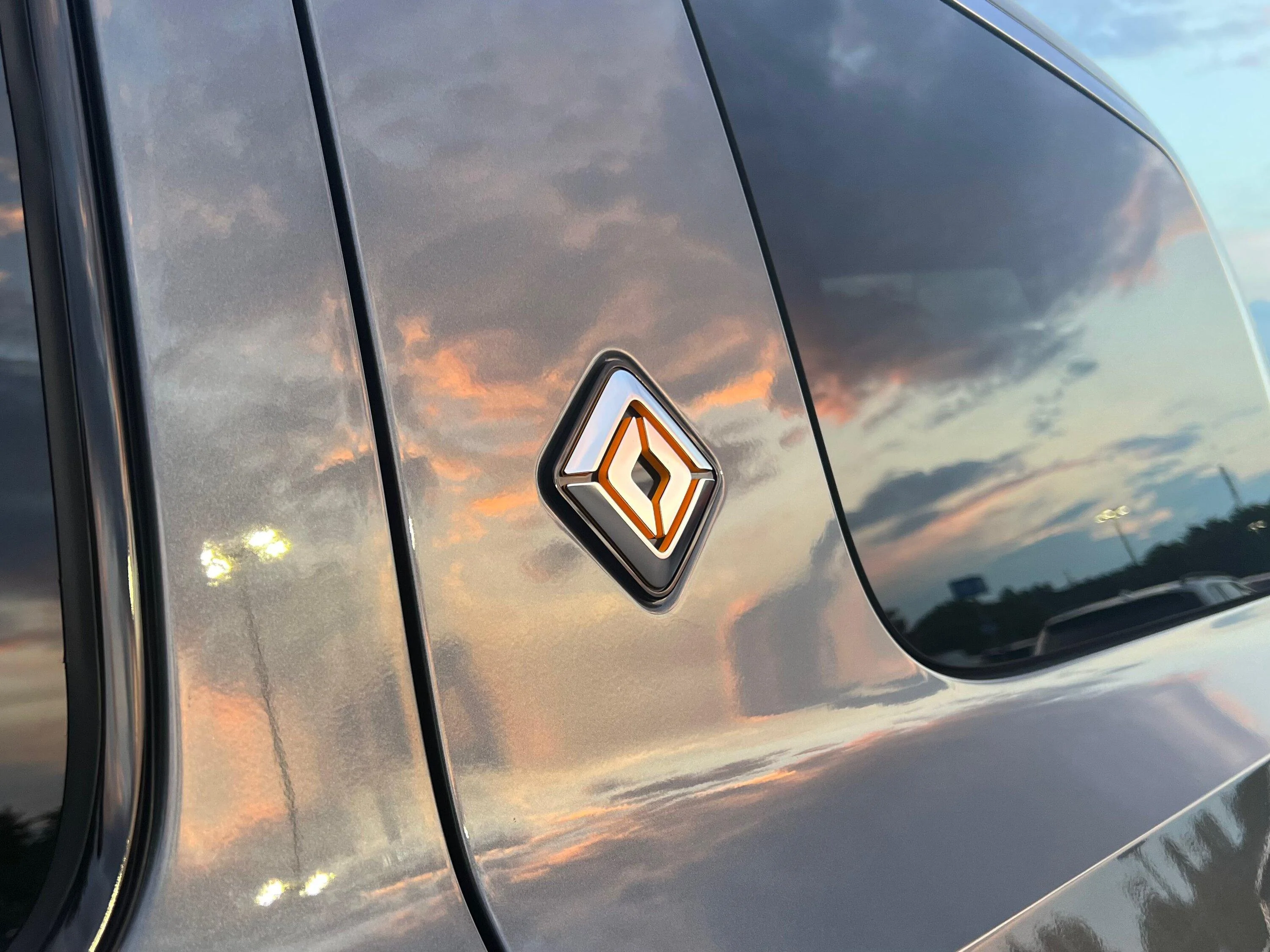 Rivian R1T R1S ? [UPDATE: R1S Delivered! First Reactions + Photos] Friday will be a good day -- scheduled R1S delivery date img_4895-jpeg