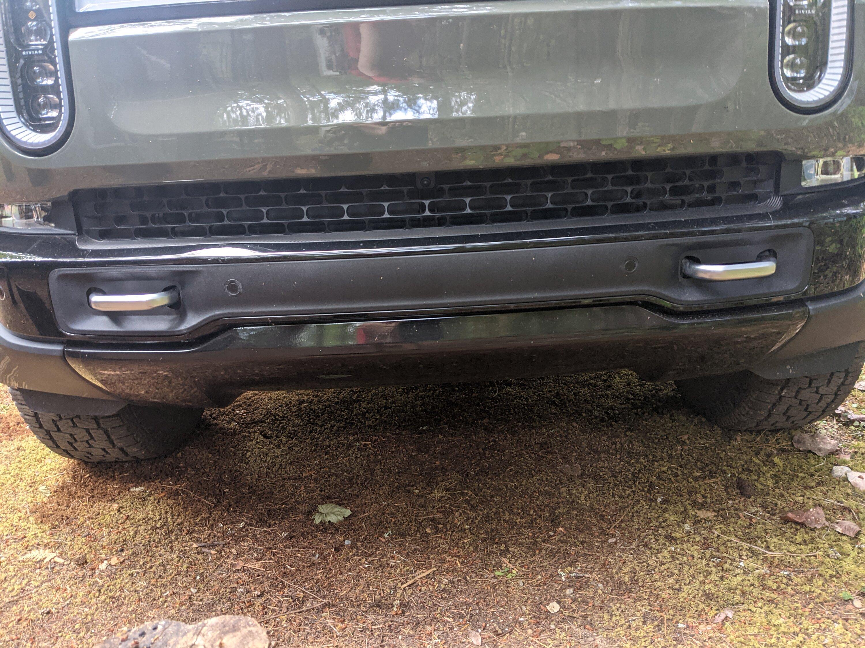 Rivian R1T R1S Black paint vehicle owners: Would you choose black paint again? PXL_20220827_172027755