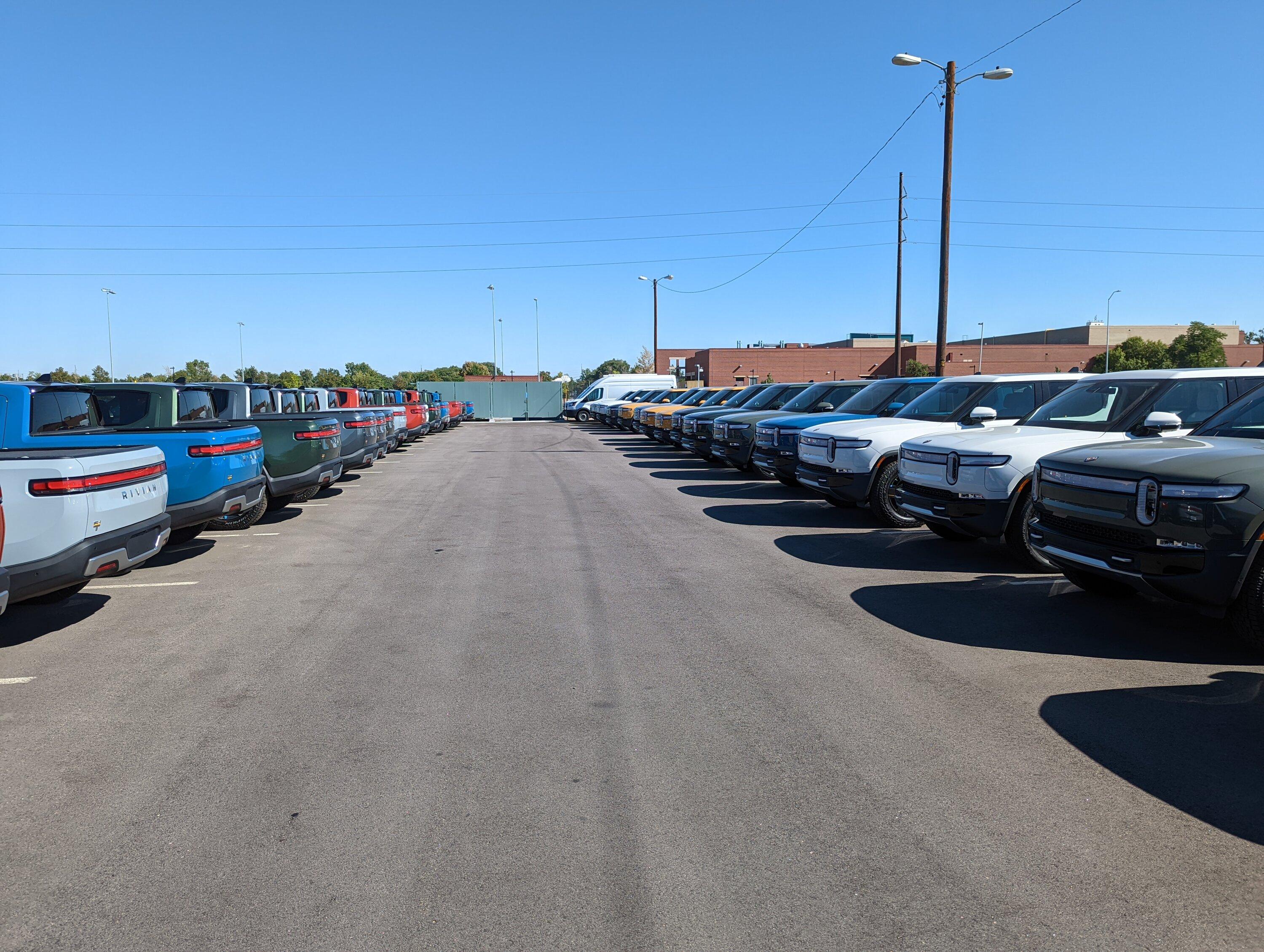 Rivian R1T R1S Colorado Checking In PXL_20220827_155903007