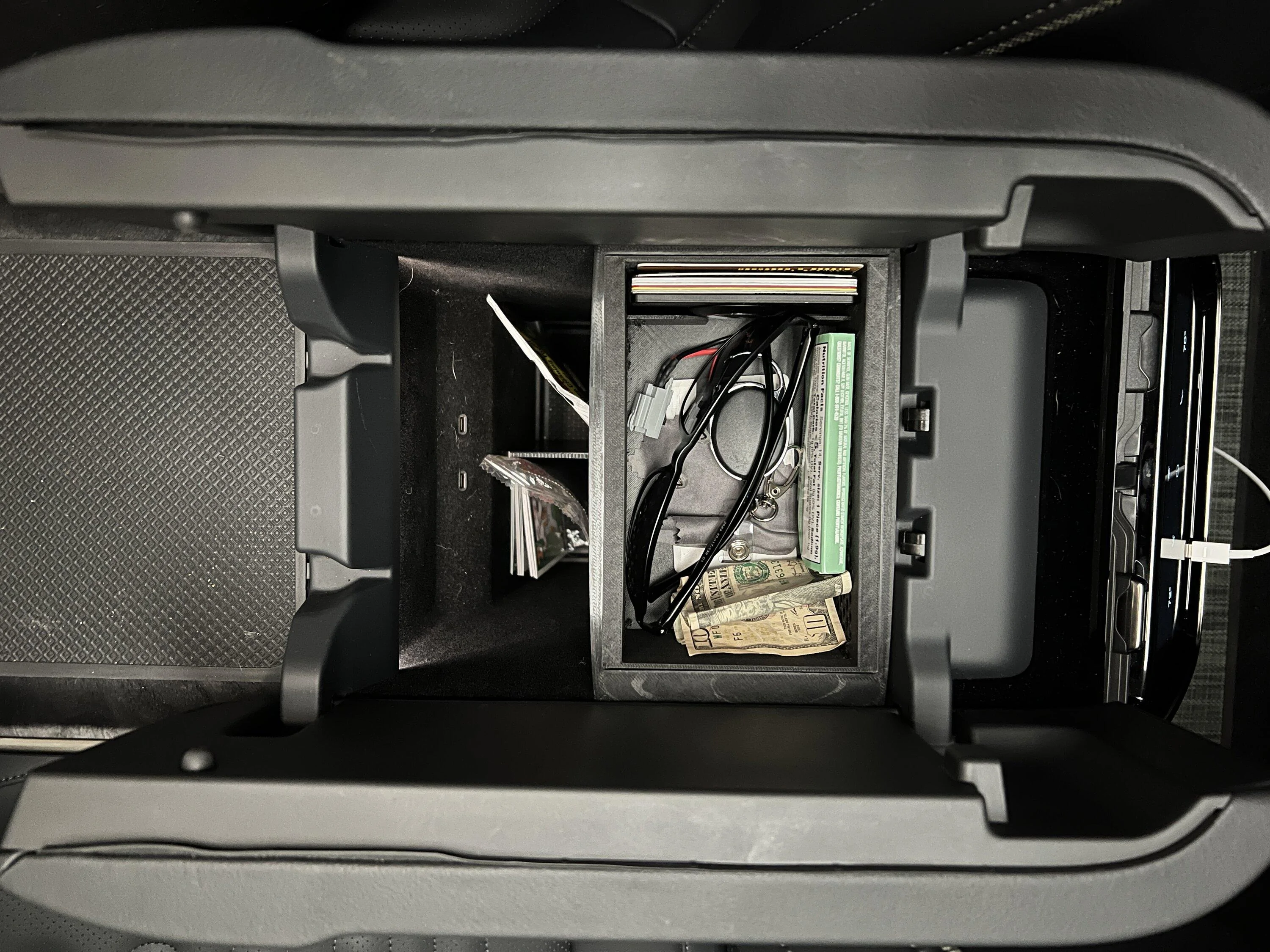 Rivian R1T R1S Center Console Tray IMG_0747