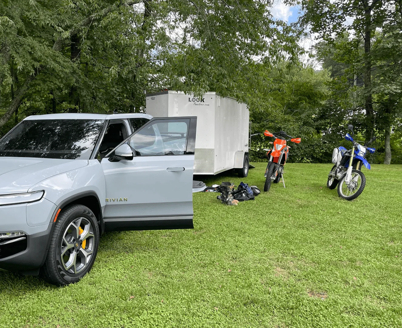 Rivian R1T R1S First Real R1T Towing Experience / Don't Knock the 21" Wheels Until You've Tried 'em Screen Shot 2022-08-29 at 4.43.51 PM