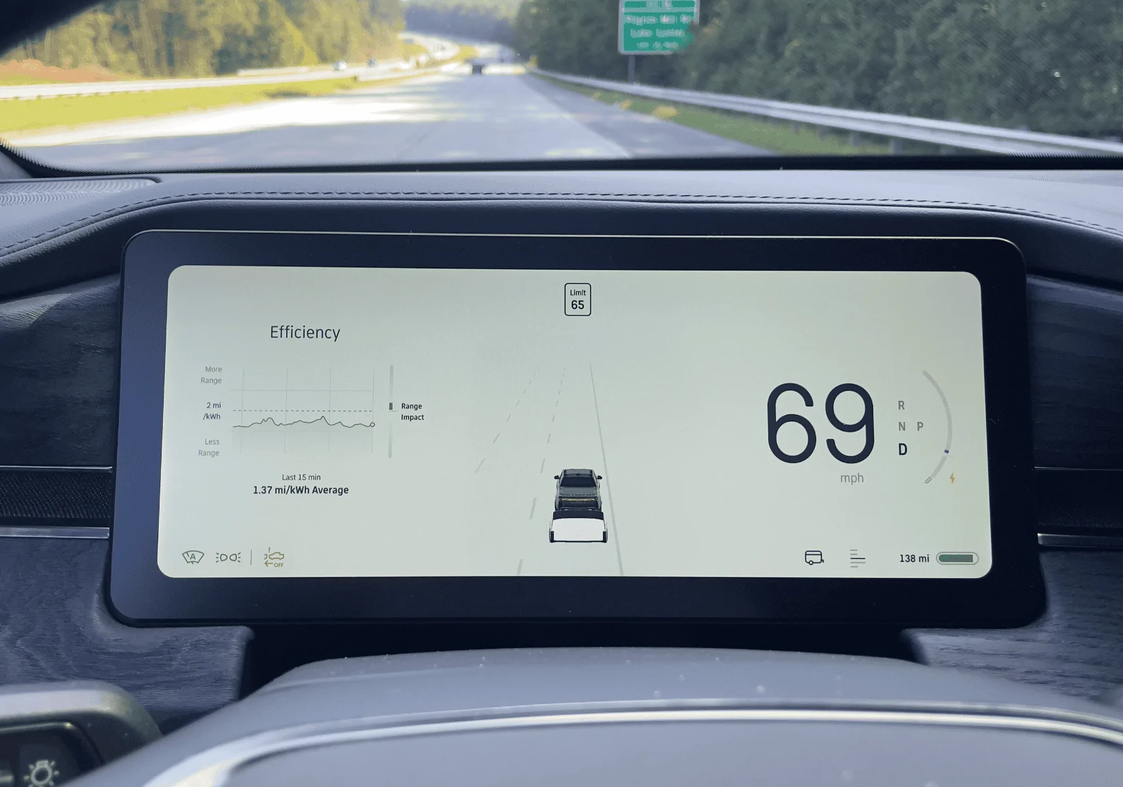 Rivian R1T R1S First Real R1T Towing Experience / Don't Knock the 21" Wheels Until You've Tried 'em Screen Shot 2022-08-29 at 4.42.55 PM