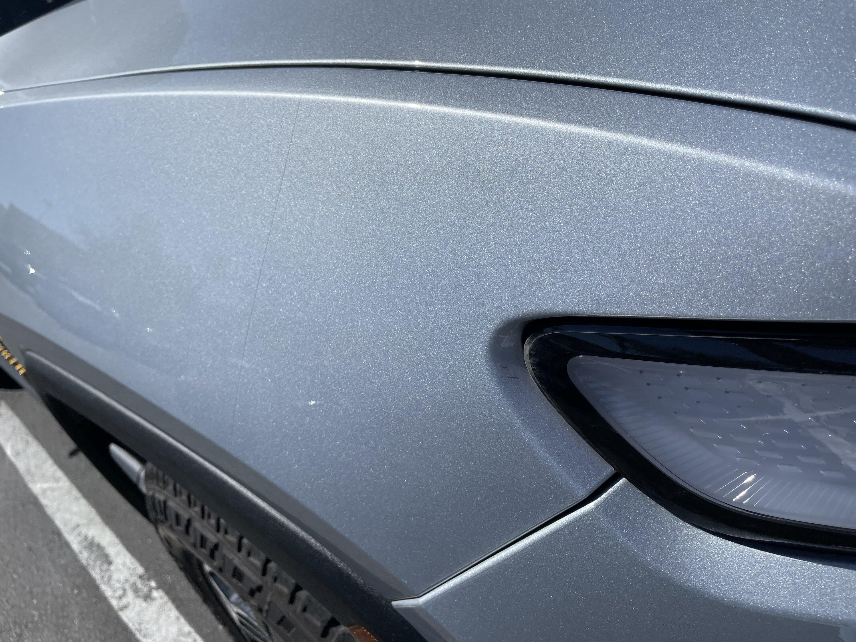 Rivian R1T R1S LA SILVER Rivian Photos A0E8C3F9-2826-4B41-A83C-8FE3A2469C65