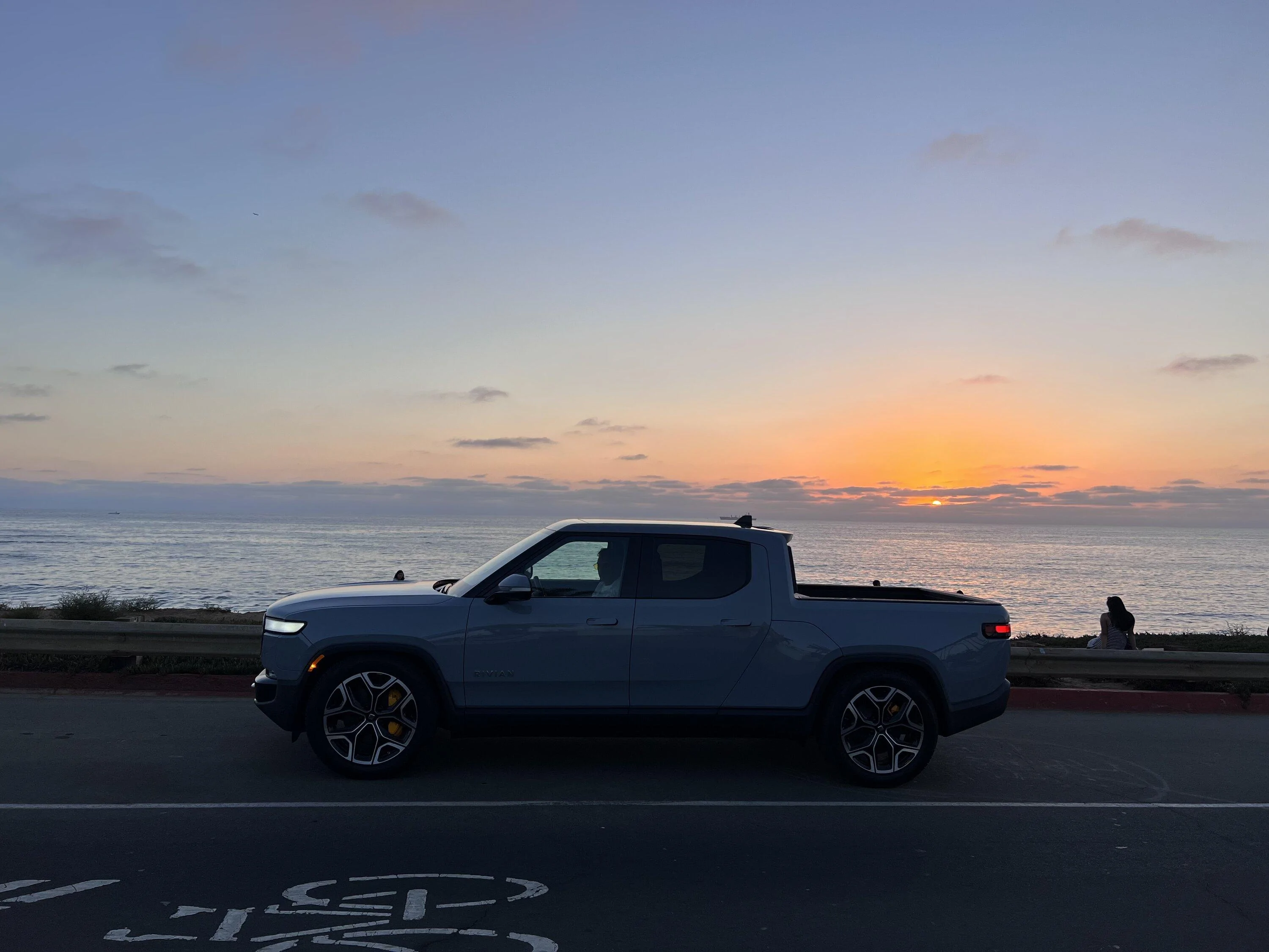 Rivian R1T R1S Extremely Picky Owner Reviews R1T @ 699 Miles 0b7e3ee9-0d34-4a73-8b98-8f80dc49fb5b-jpeg