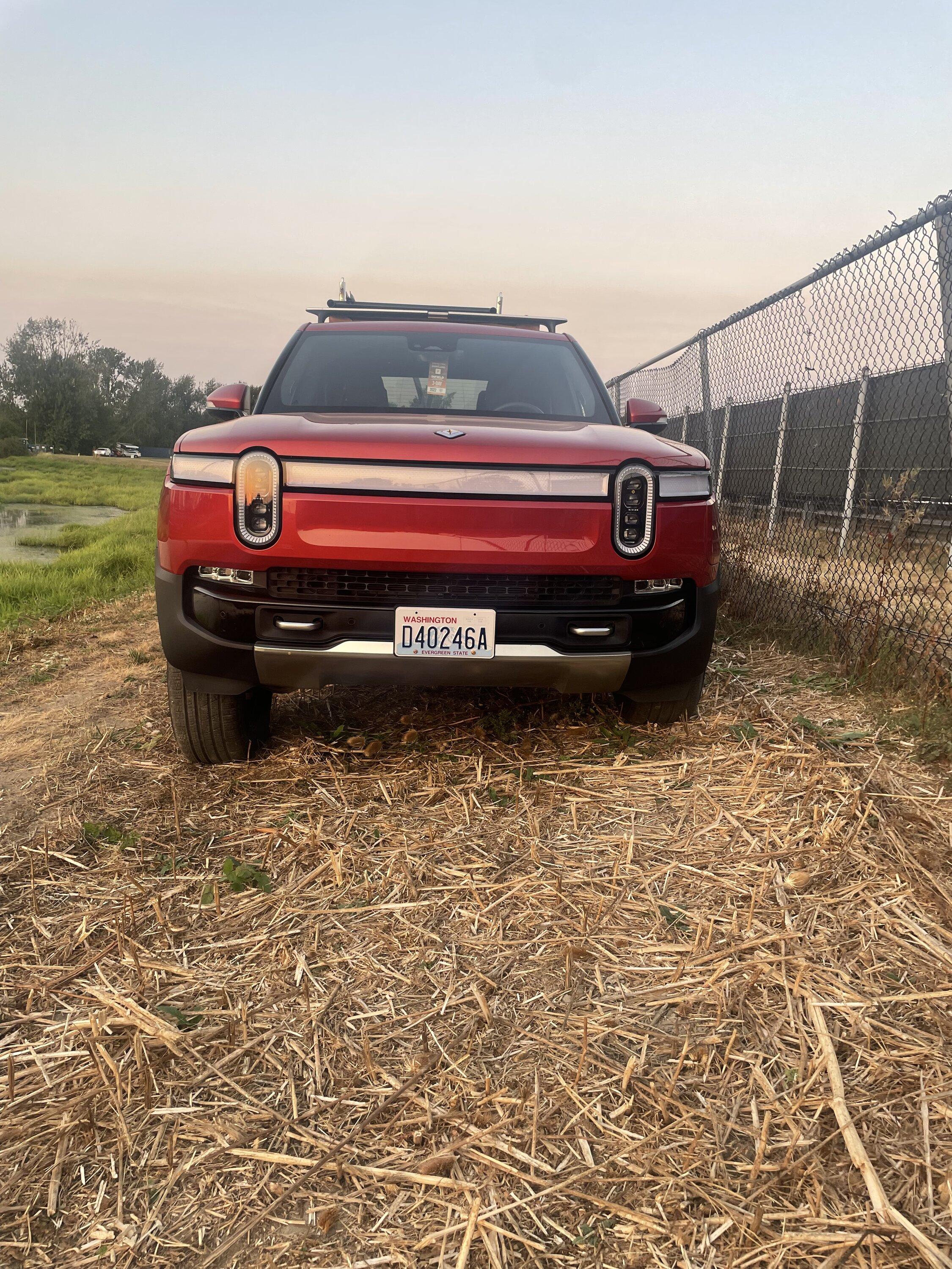 Rivian R1T R1S OTA 2022.31.5 software released publicly 0F7FB59A-C3AC-4D6B-84CD-DA8A578FBFBA