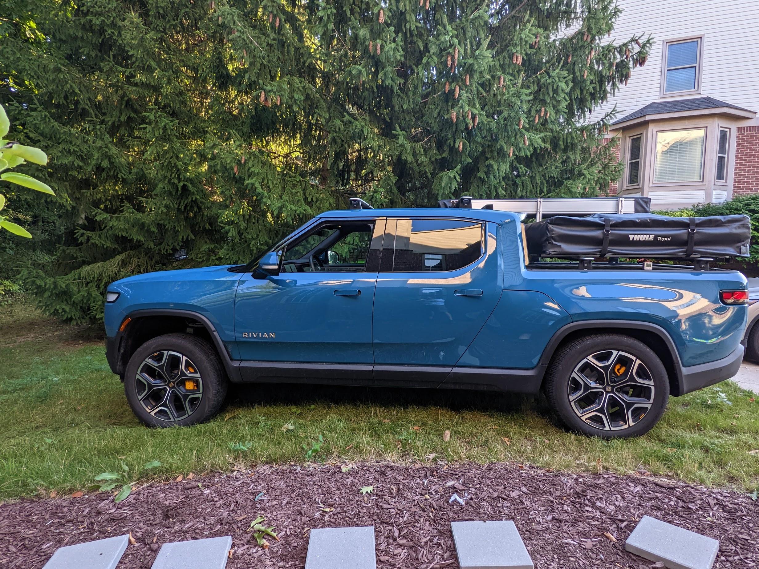 Rivian R1T R1S My camp mode leveling initial review C8sFquqq8nOJabK25zqKCBEw=w2465-h1848-no?authuser=0