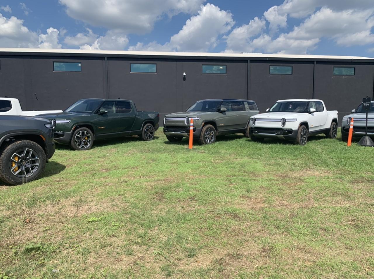 Rivian R1T R1S Texas Roll Call 0EE769AB-8FCE-4FEC-BFA9-6B89C92FE3BD