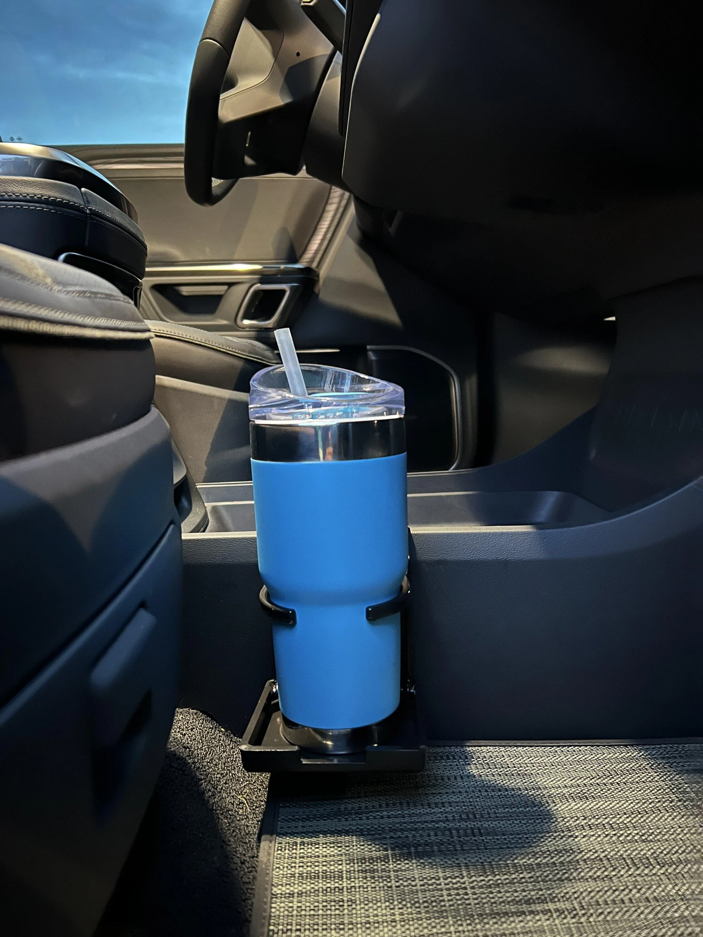 Rivian R1T R1S What reusable water bottle actually fits in the R1T/R1S? IMG_0760 (1)