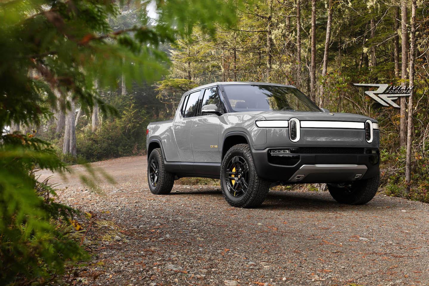 Rivian R1T R1S How many 2018-2019-2020 R1T reservation holders are still waiting? FA40EF83-B060-4BED-8485-64942BC99CB7