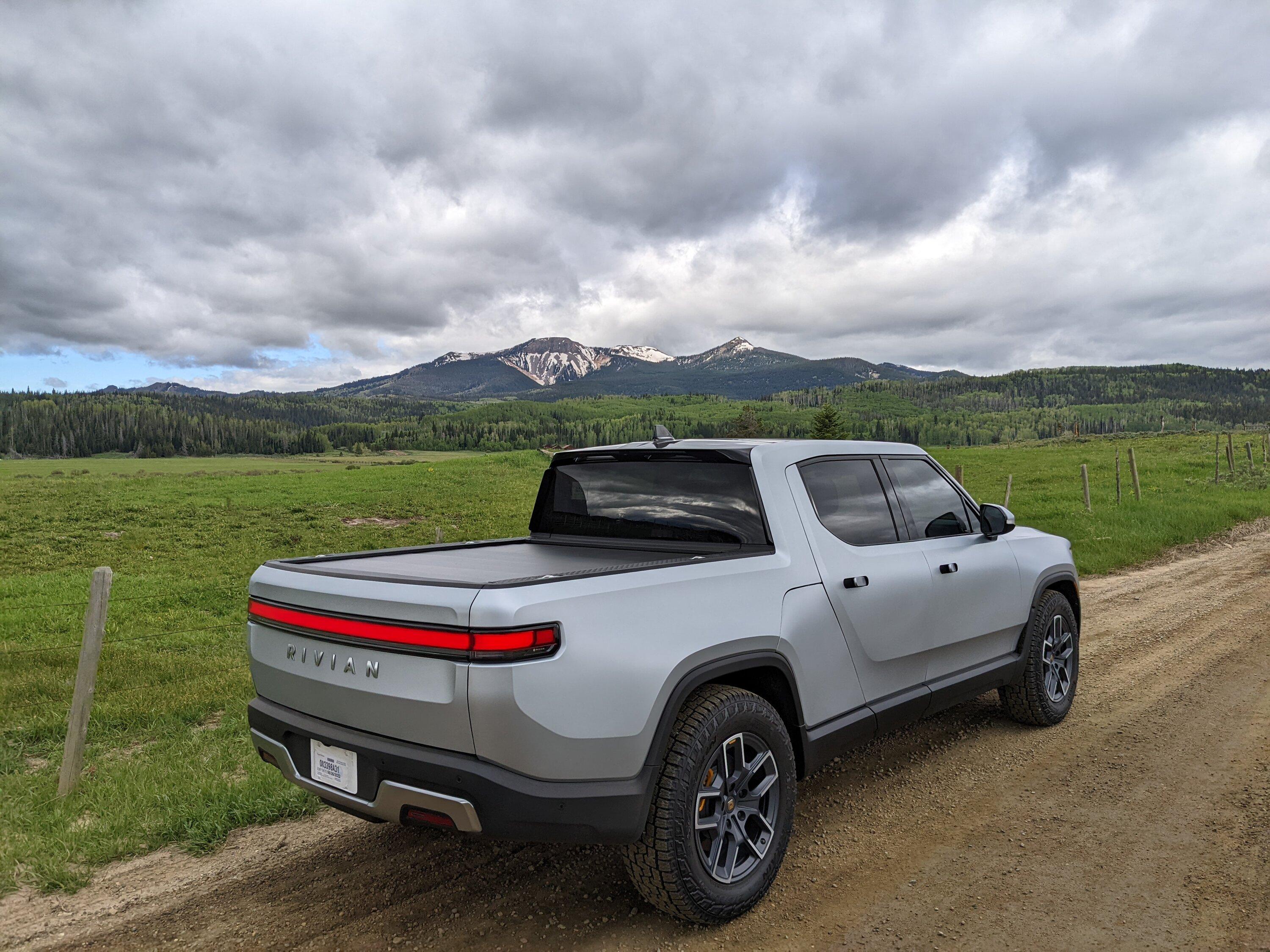 Rivian R1T R1S LA Silver R1T w/ XPEL Stealth PPF Wrap PXL_20220614_150301945