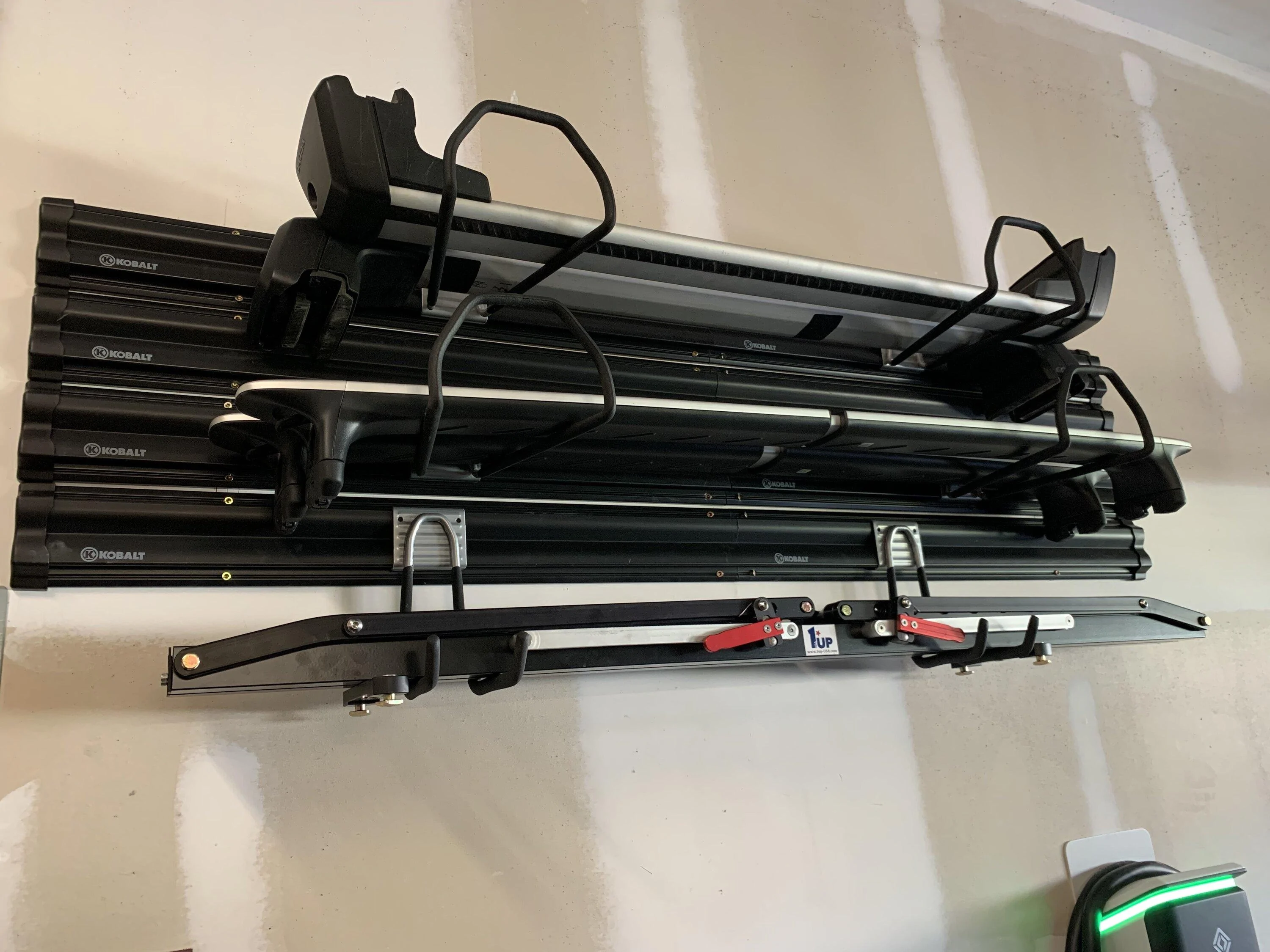 Rivian R1T R1S Cargo crossbar storage ideas? IMG_4262