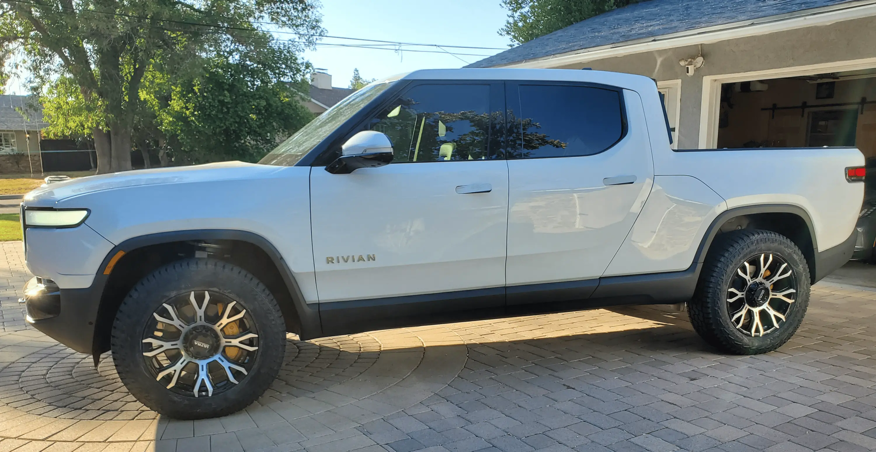 Rivian R1T R1S Broken Suspension on R1T ? during PNW Rivian group trip: WA BDR. 1662392505872