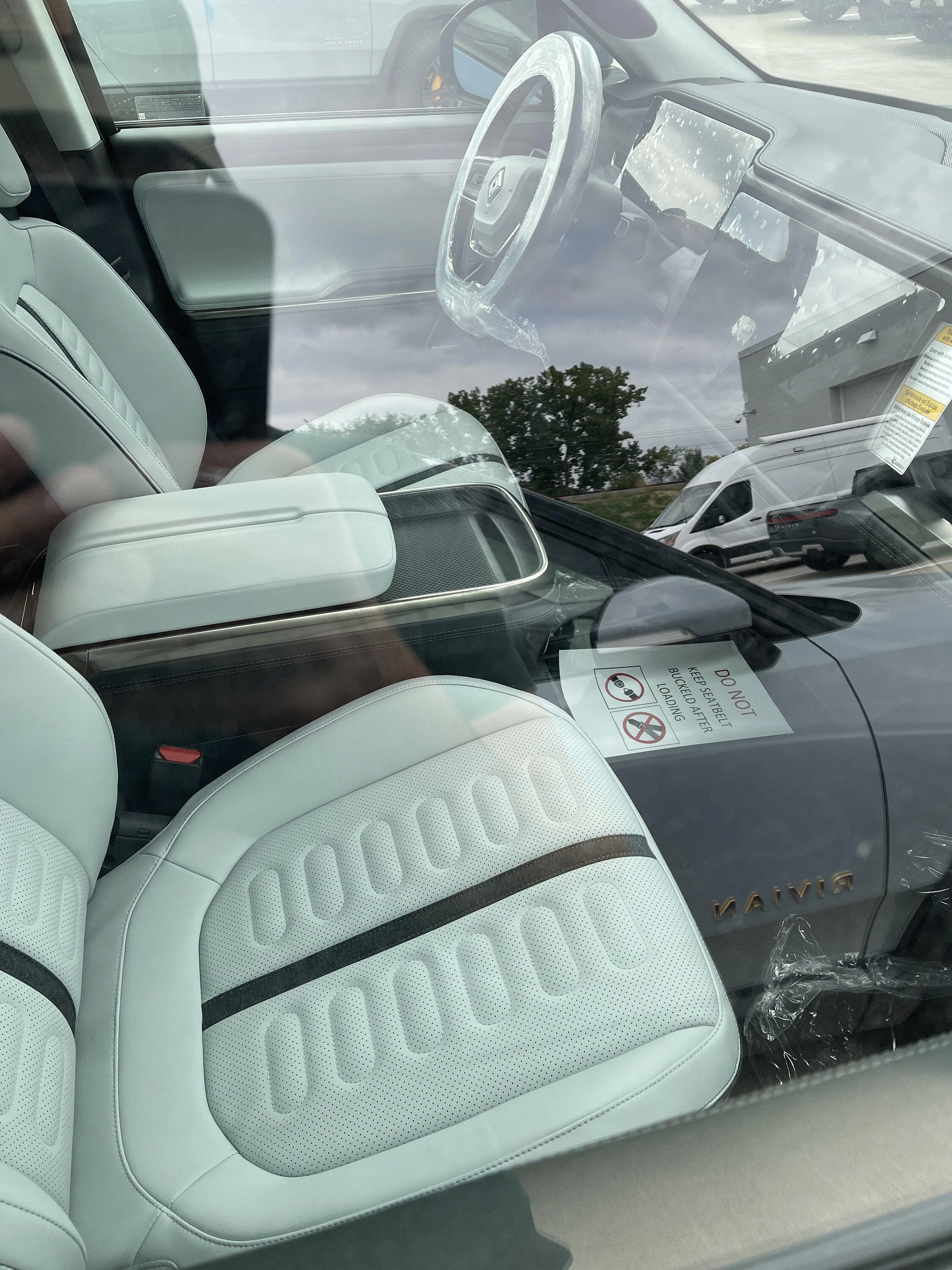 Rivian R1T R1S Minnesota Pre Orders 78A9AE7E-2CC5-403A-BC70-2EFED3F5ED5E
