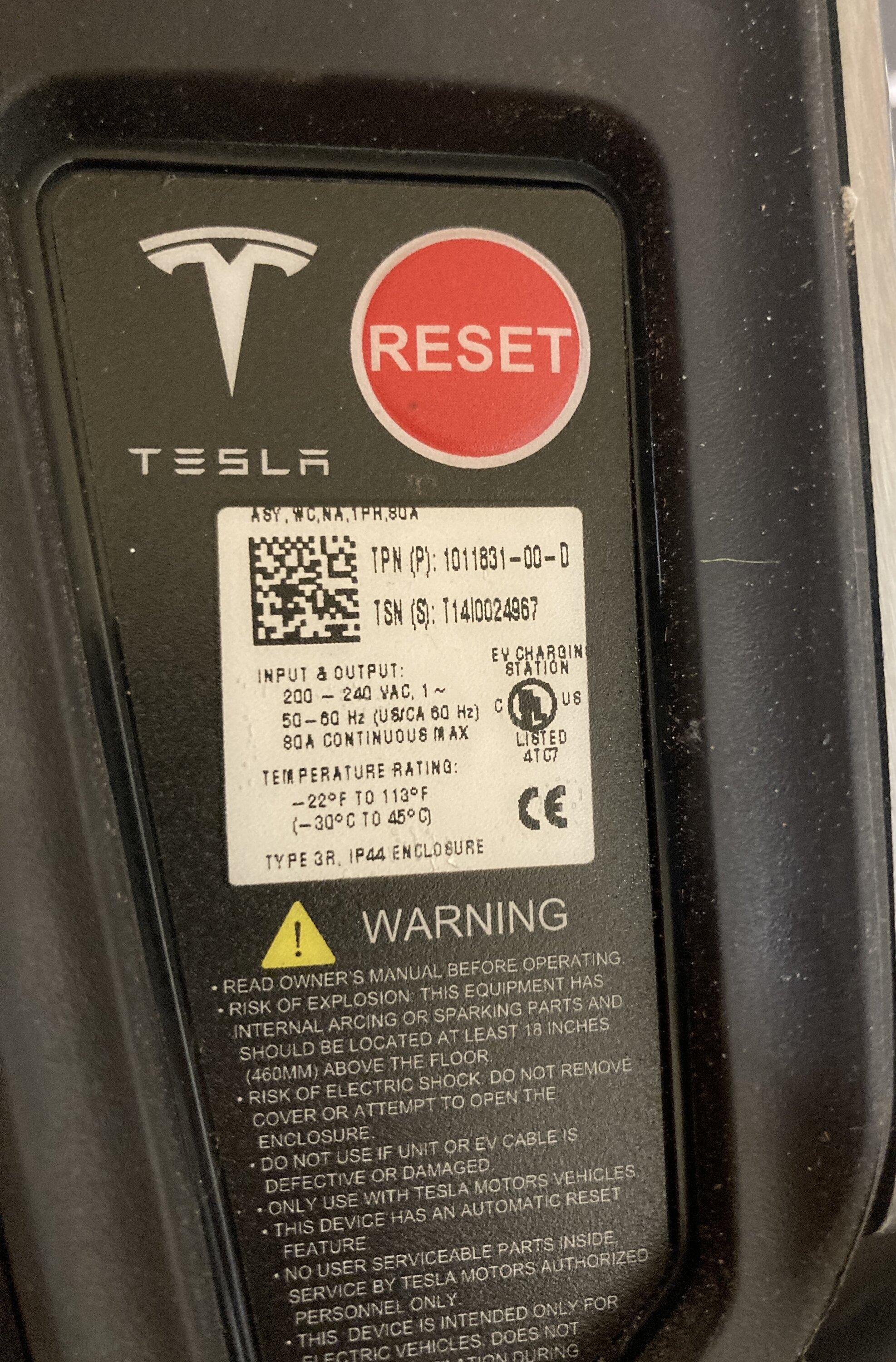 Rivian R1T R1S Tesla Gen I High Power Wall Connector (HPWC) 18D118D4-C58A-4344-A186-02FA9272D716
