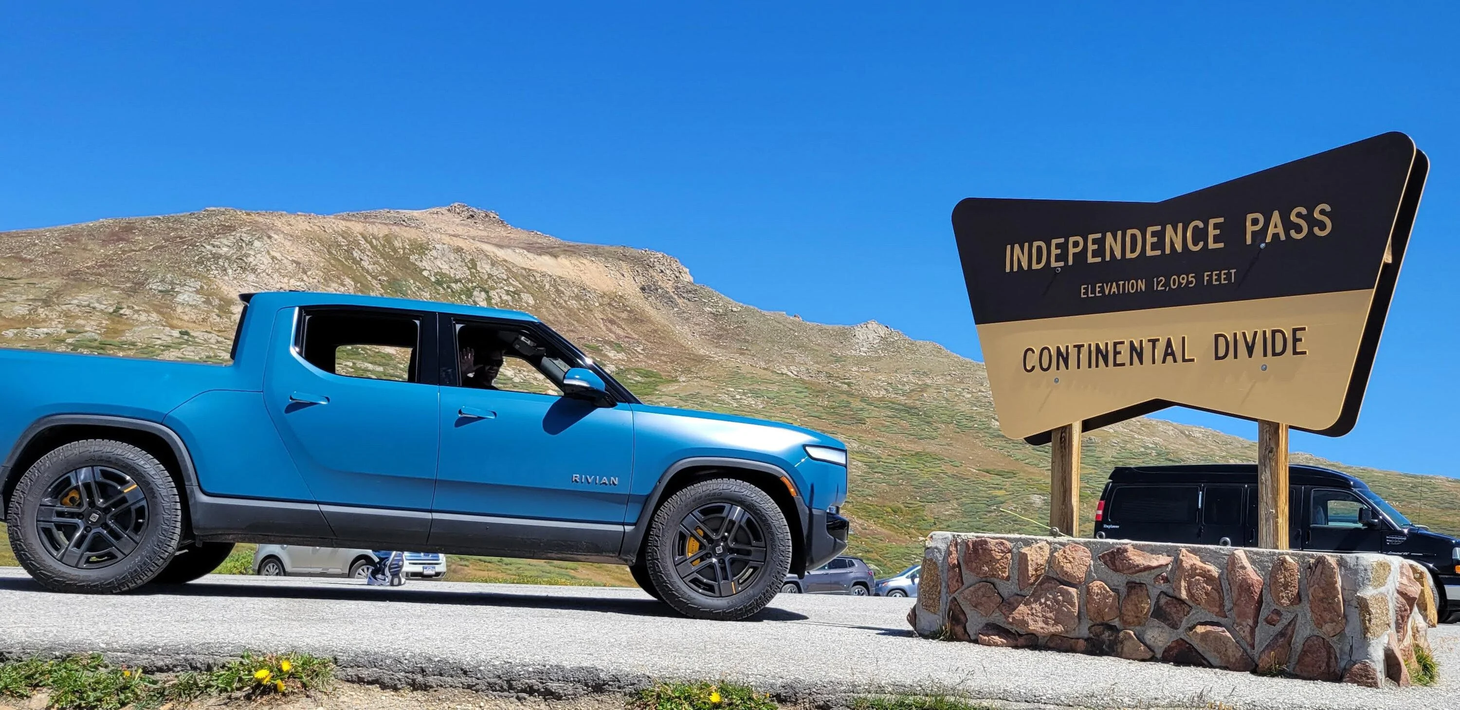 Rivian R1T R1S Colorado Checking In Rivian Labor Day 2022