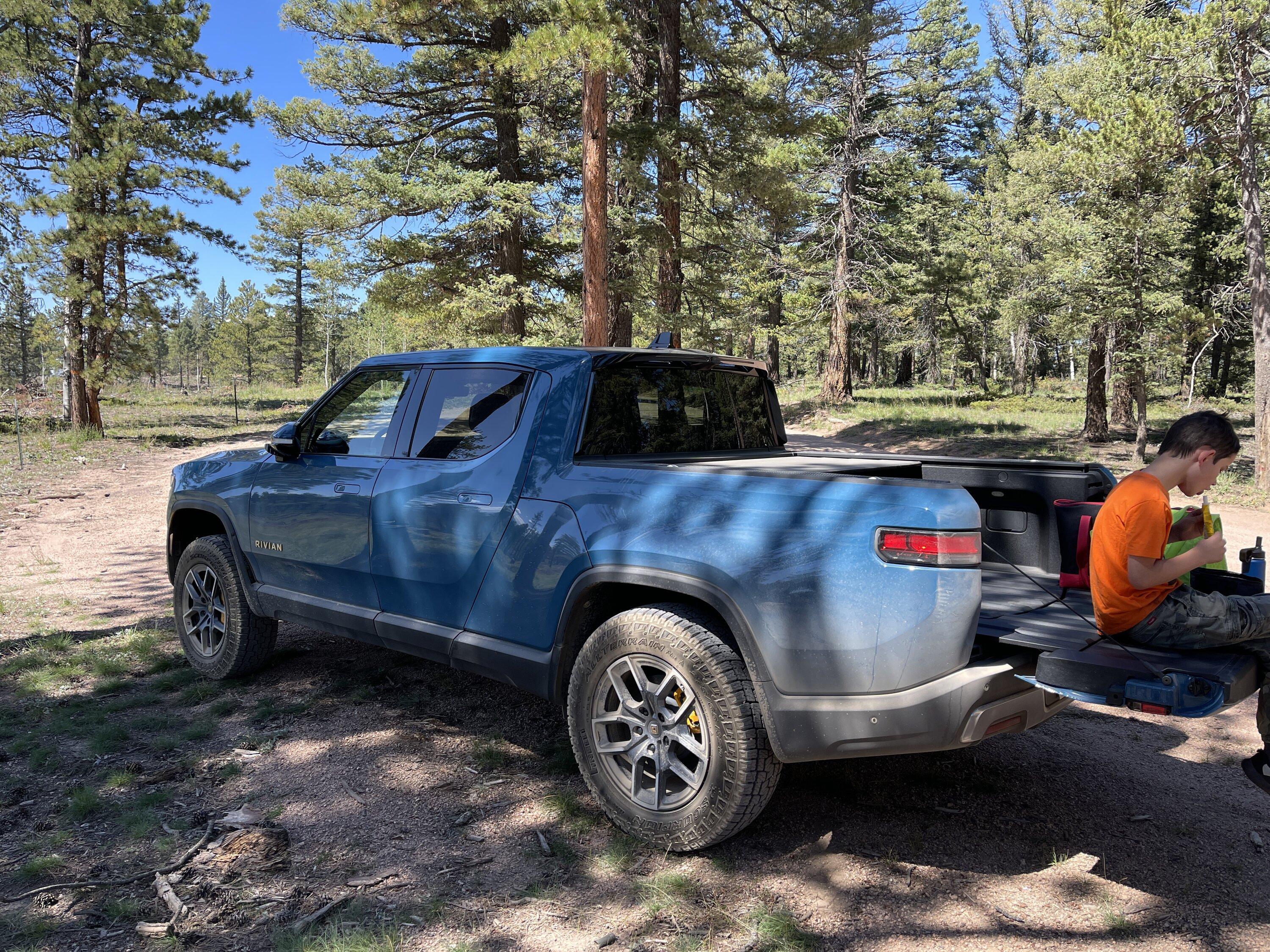 Rivian R1T R1S Colorado Checking In CD5108F5-FC6B-40CA-80D6-78CB87B6EBEA