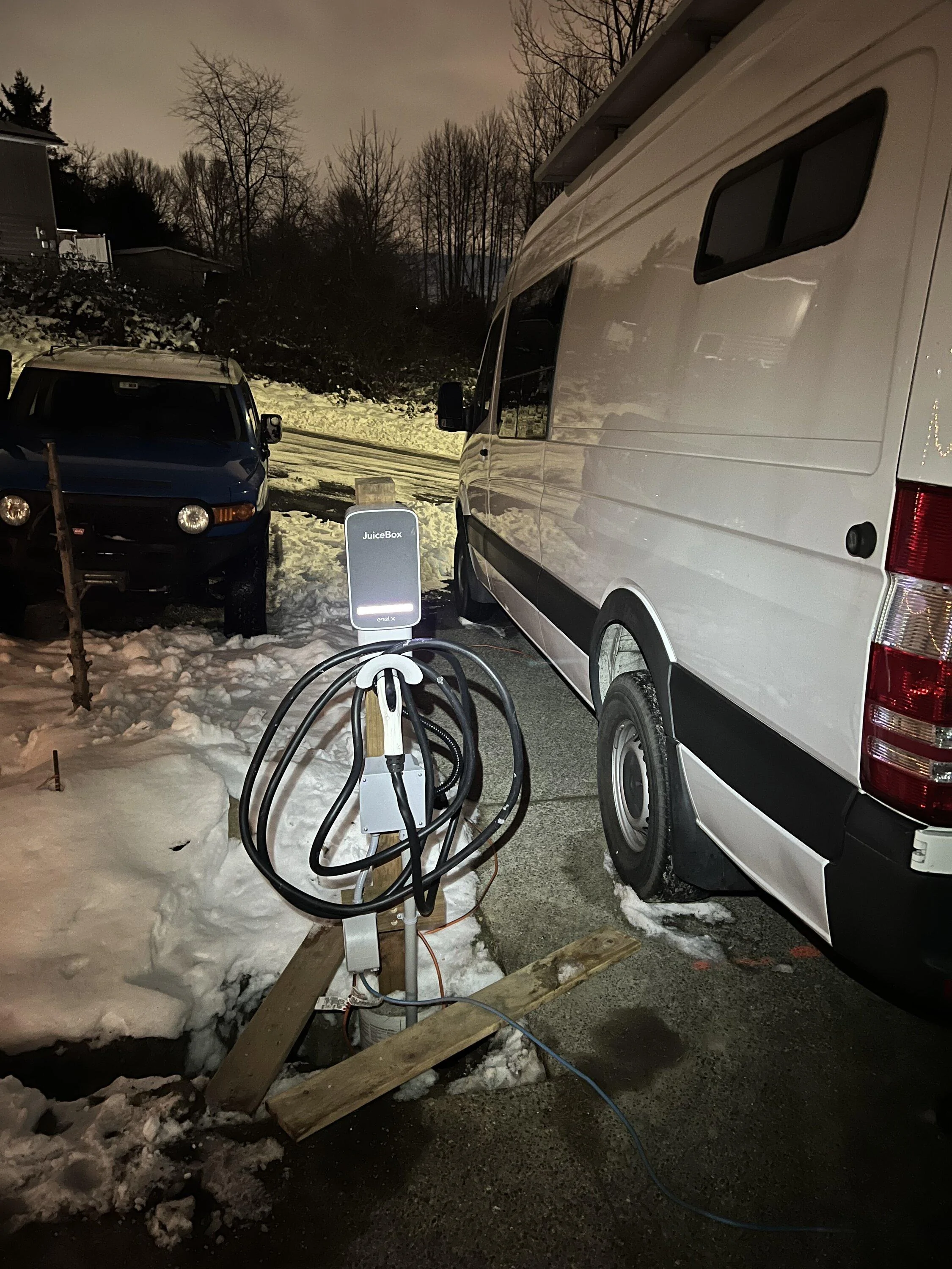 Rivian R1T R1S Show off your Level 2 Home Charger installs here 499AA6DA-9C9D-4383-BFF0-BD4E371A5820