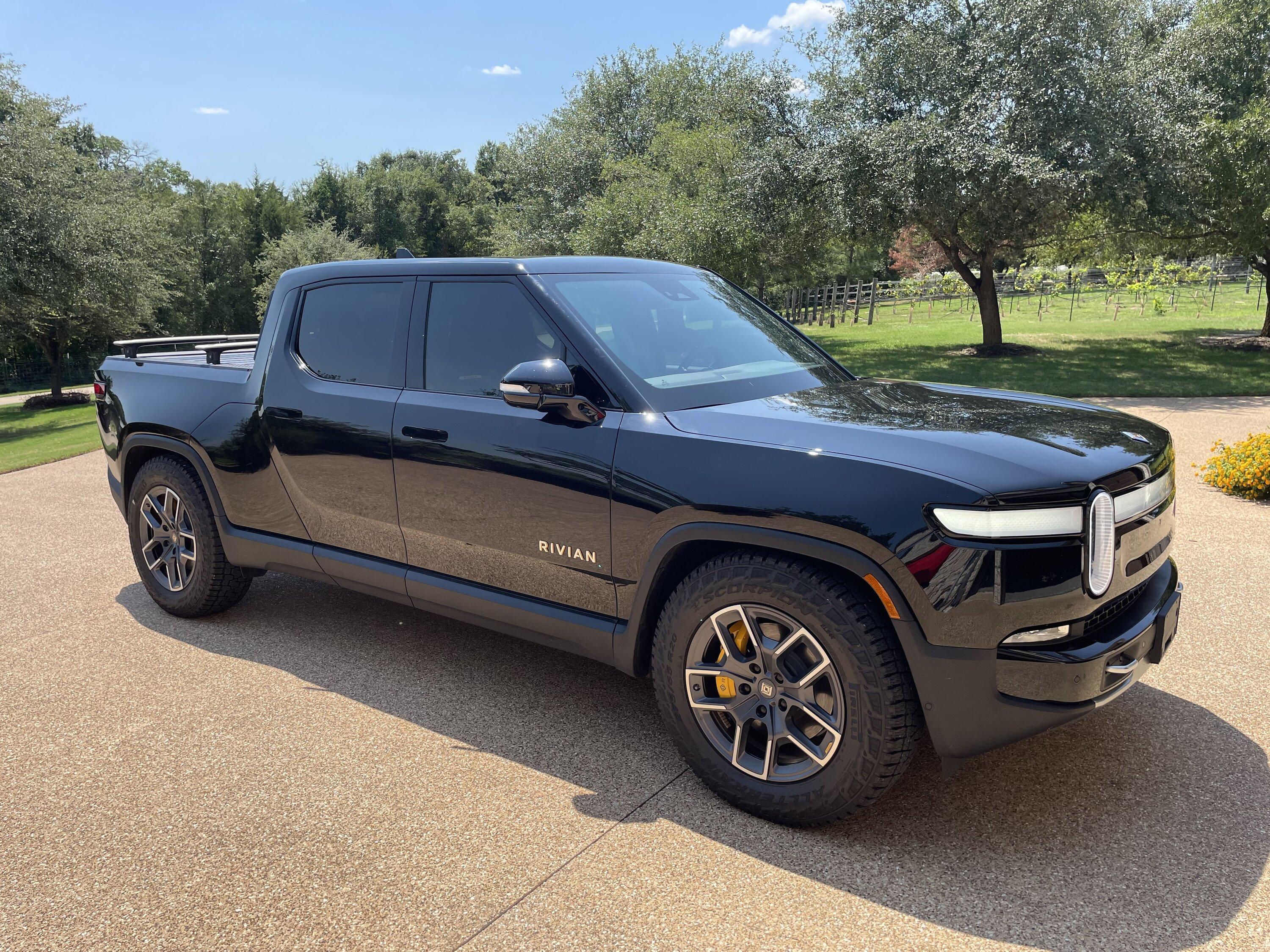 Rivian R1T R1S Installed on R1T: Tinted ROOF glass and CLEAR FRONT windshield HEAT and UV blocker film and window tint!! 1662677405468