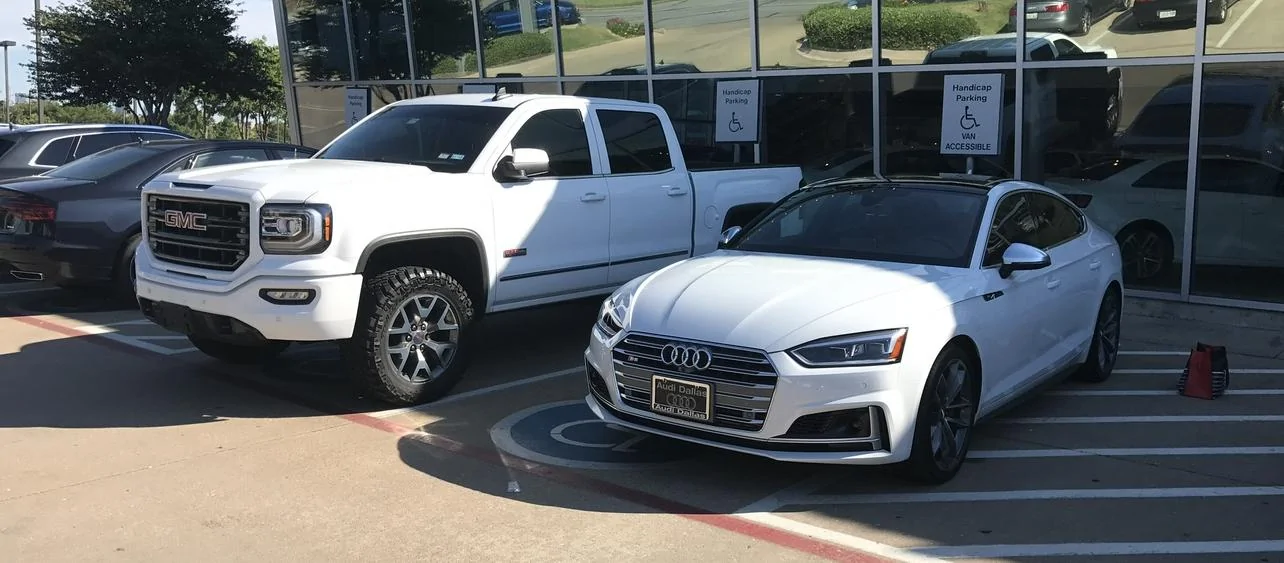 Rivian R1T R1S What are you currently driving? (Glamour Shots) D6189A4D-00E2-4AC0-B8C5-AA150D34D588