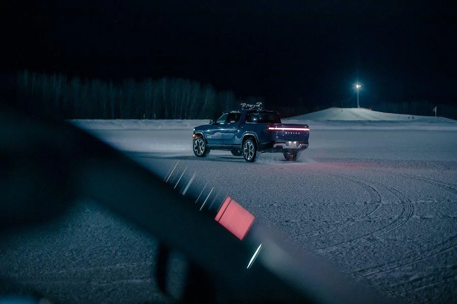 Rivian R1T R1S Real Rivian Photos & Videos original.jpg;resize(900,_)(2)
