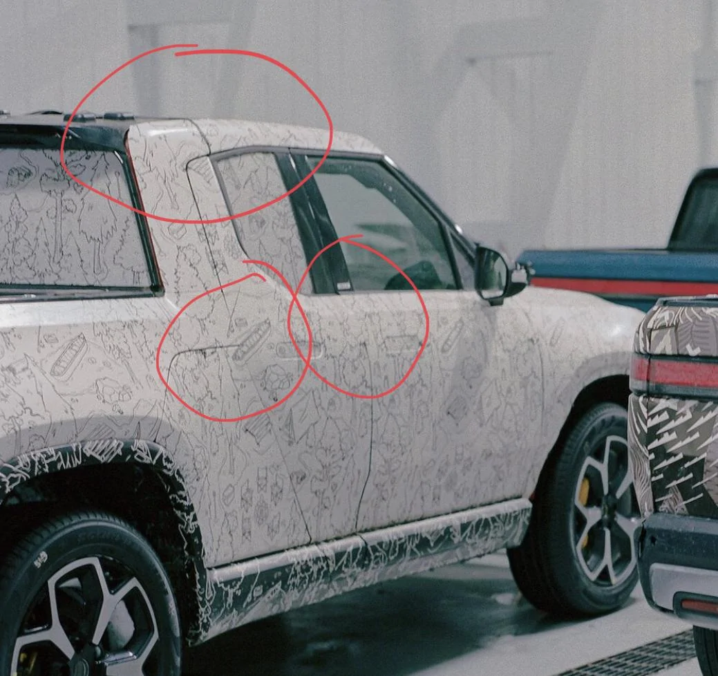 Rivian R1T R1S Real Rivian Photos & Videos 6716690A-1DDB-4946-8E6E-32401A57E03D
