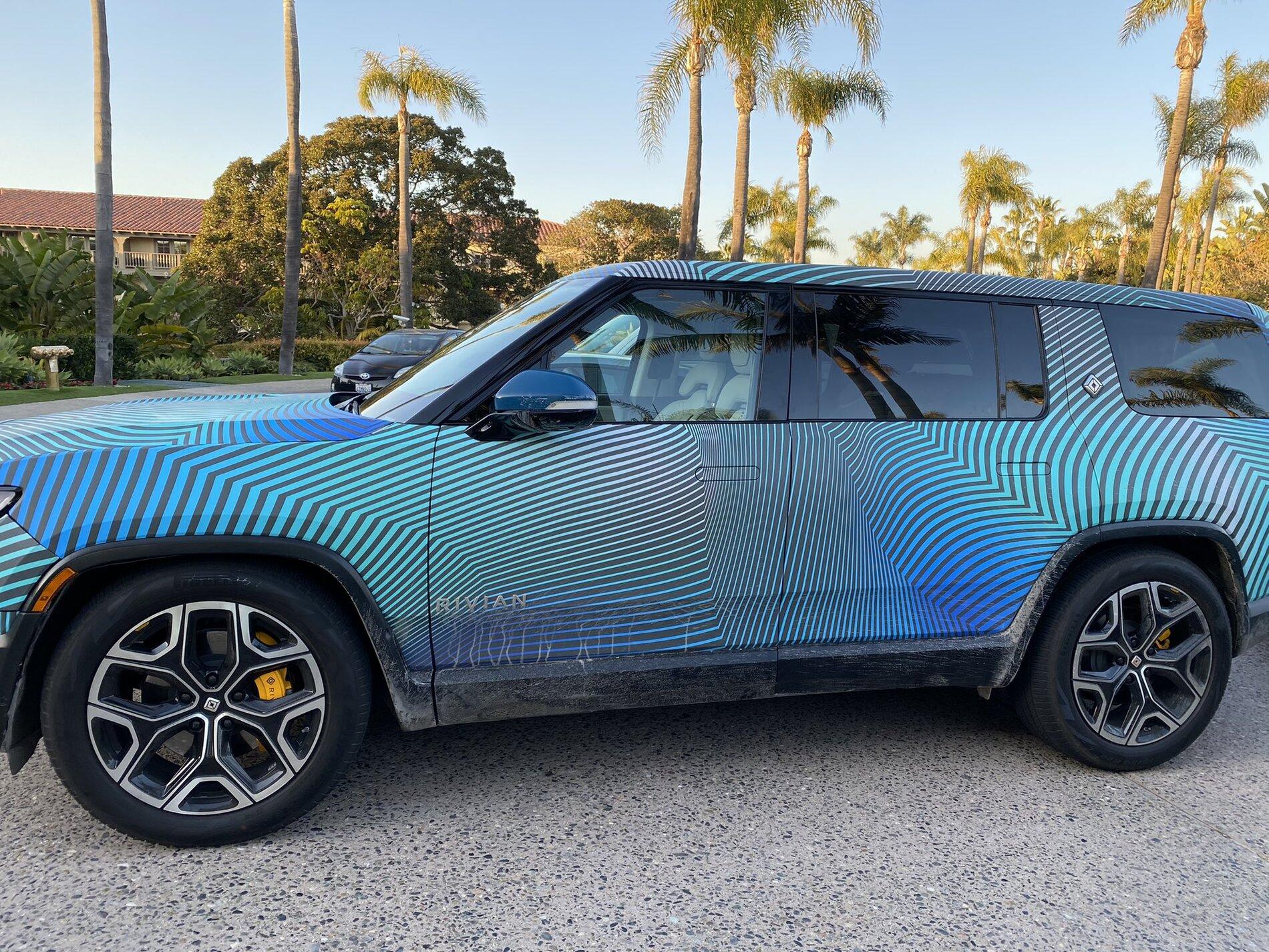 Rivian R1T R1S Real Rivian Photos & Videos ACC3827F-4D85-4811-86F9-55A773857468