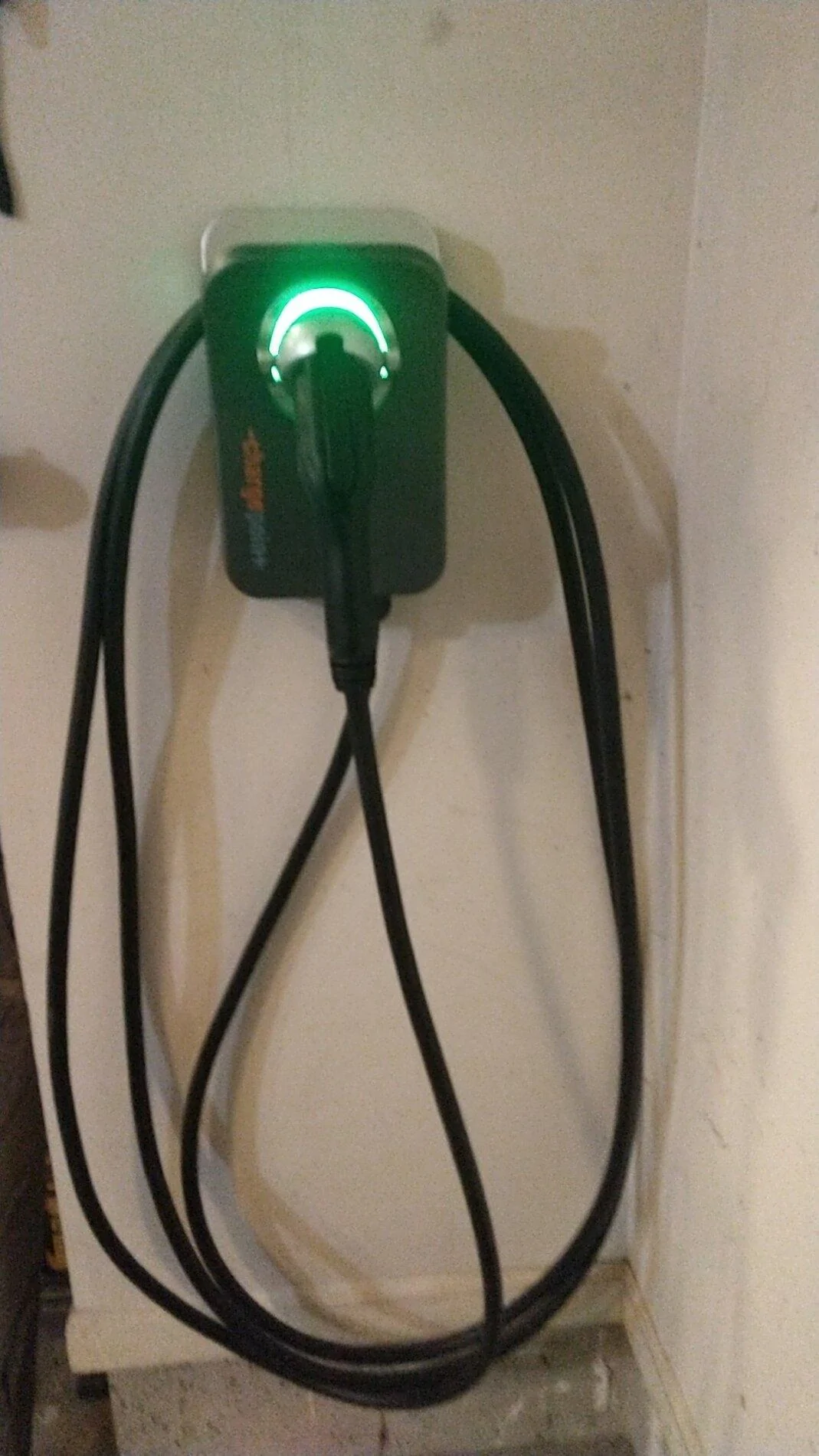 Rivian R1T R1S What EV Charger will you Buy? Charge Point +