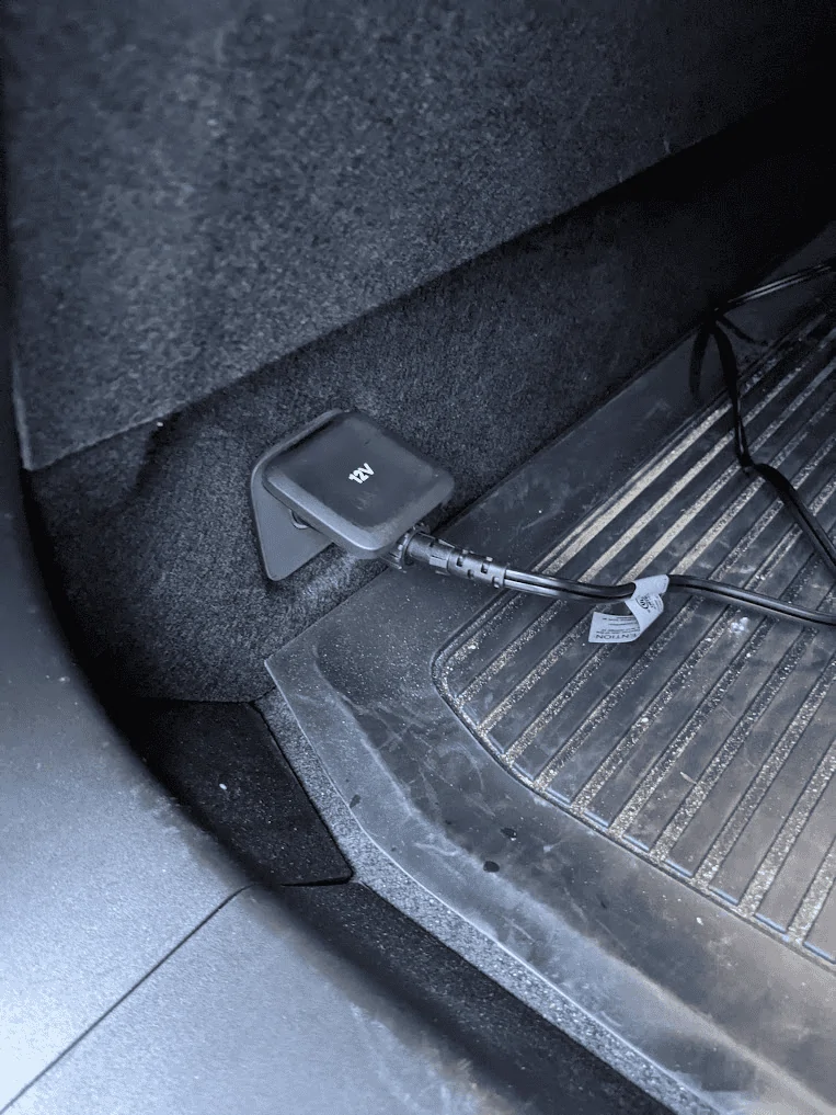 Rivian R1T R1S Fridge in back seat 1662684325838