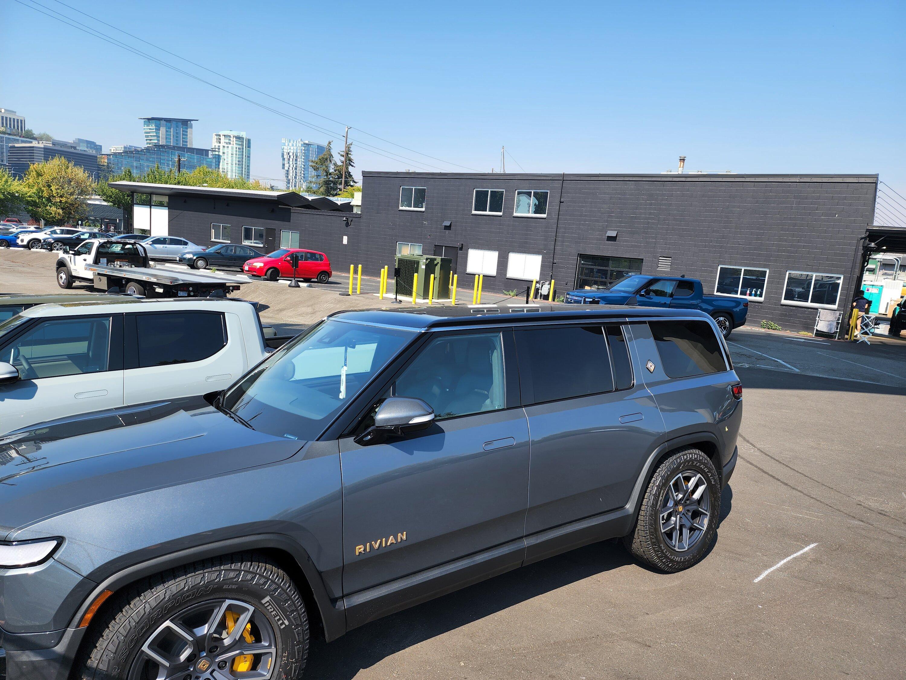 Rivian R1T R1S Any R1S pre-orders hear from guides recently? 20220910_125118