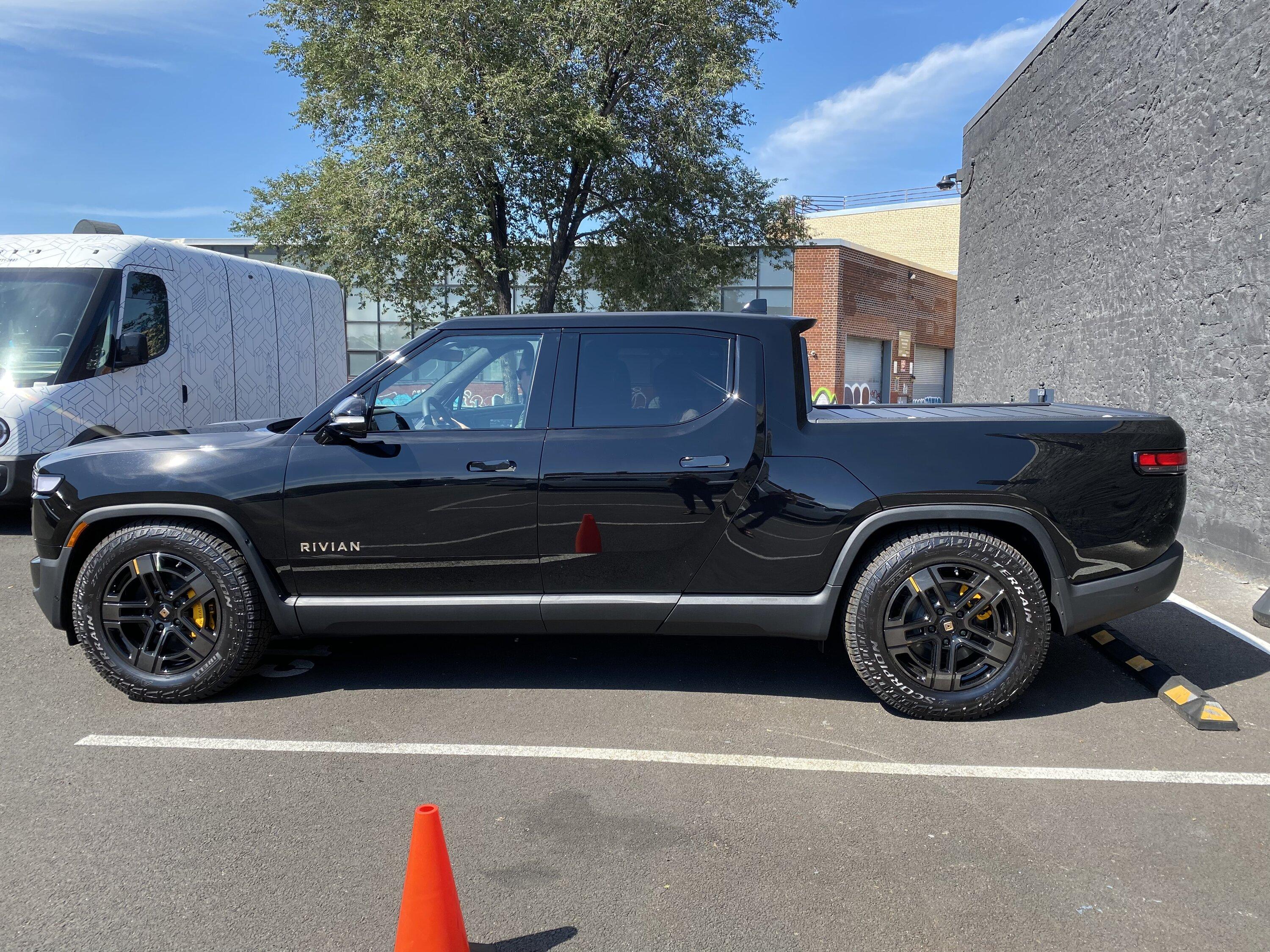 Rivian R1T R1S North East roll call 96968AC0-0FDA-4FAF-9ED7-28A33C41E8BC
