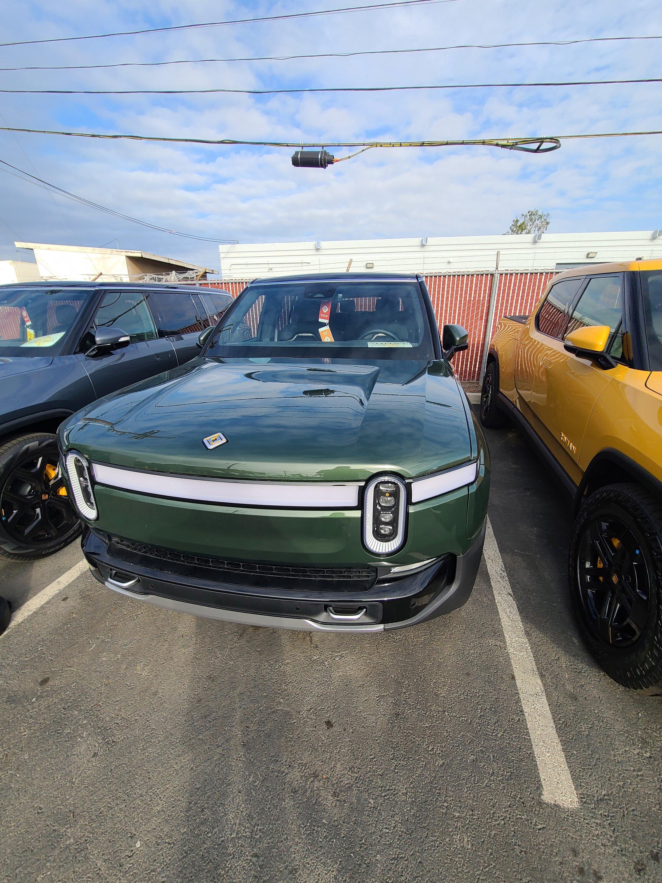 Rivian R1T R1S Any R1S pre-orders hear from guides recently? FG