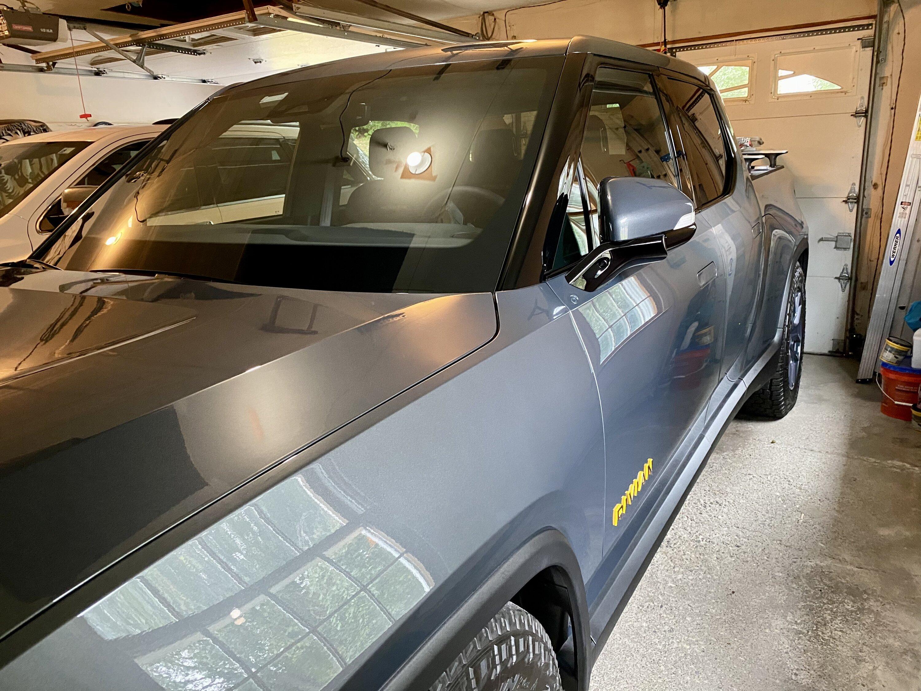 Rivian R1T R1S El CAP GRANITE Rivian Photos C418B2FB-88B0-475D-91FE-EAC8054011ED