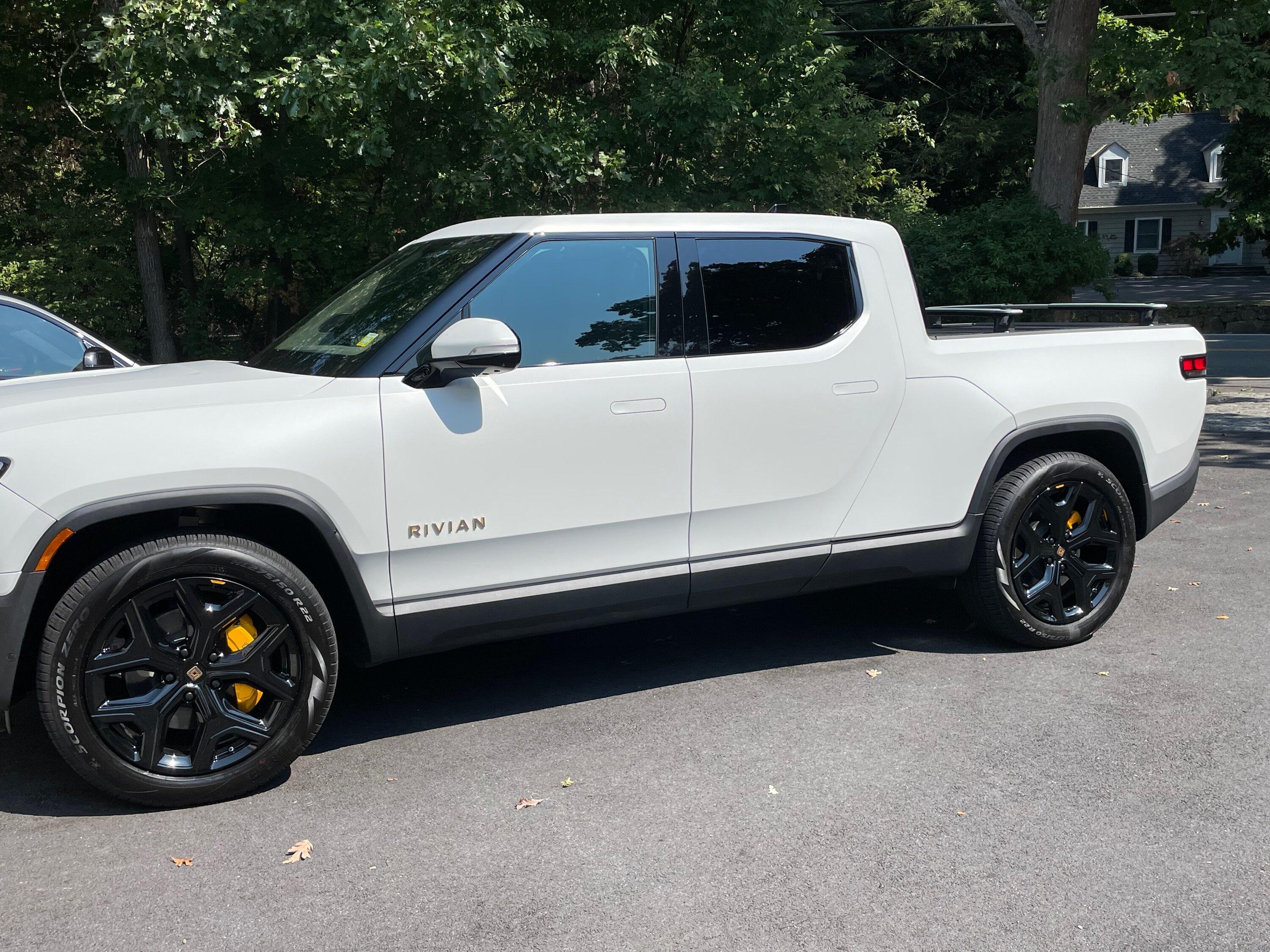 Rivian R1T R1S Matte wrap or not? IMG_3072