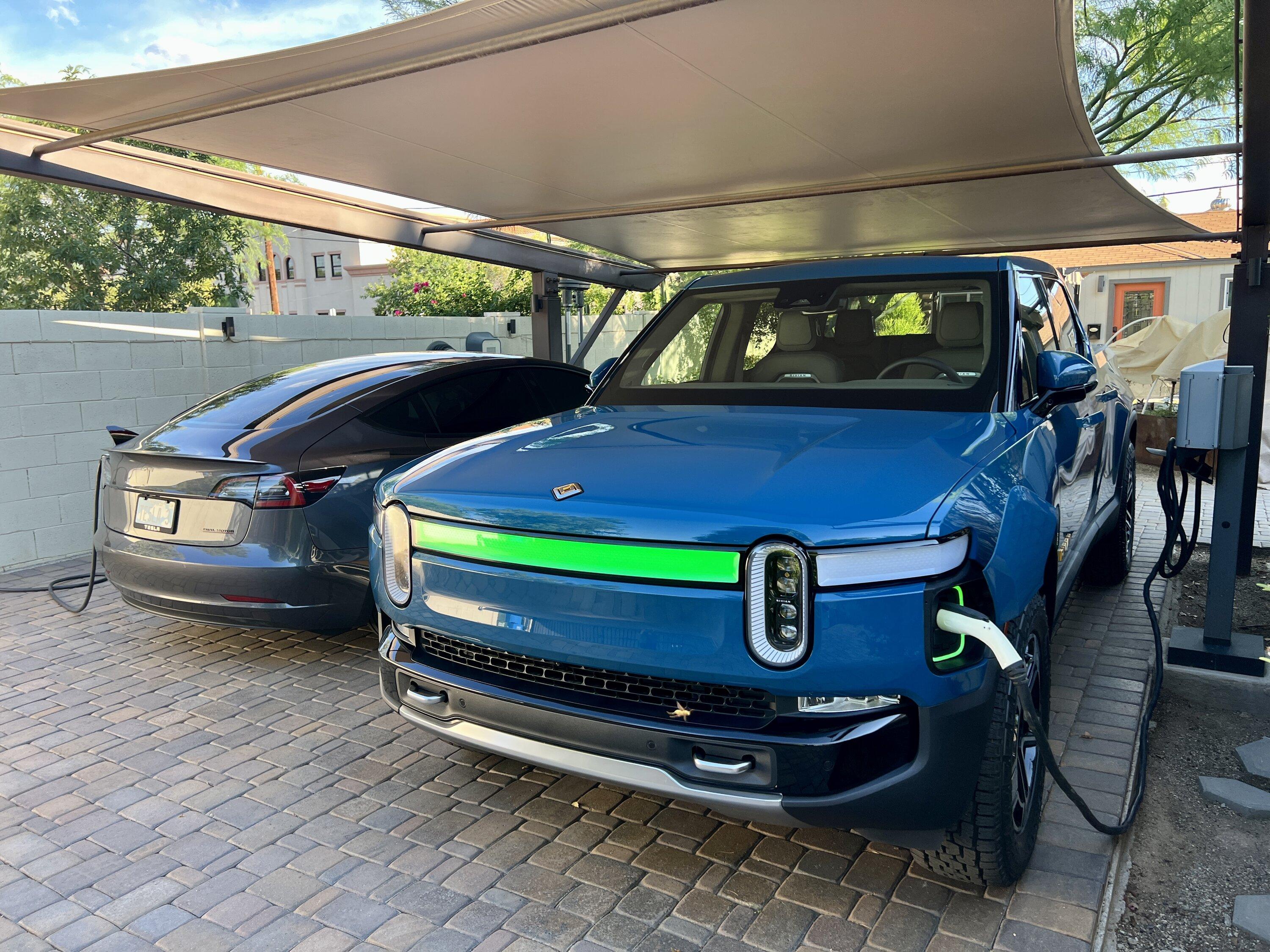 Rivian R1T R1S R1T (my 8th Plug-In) delivered! IMG_2508.JPG