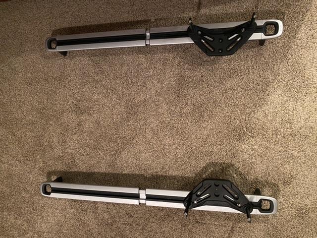 Rivian R1T R1S Rivian Maxtrax mounts installed 0997F11B-5A4C-4BB0-93A5-B5105ACCF679