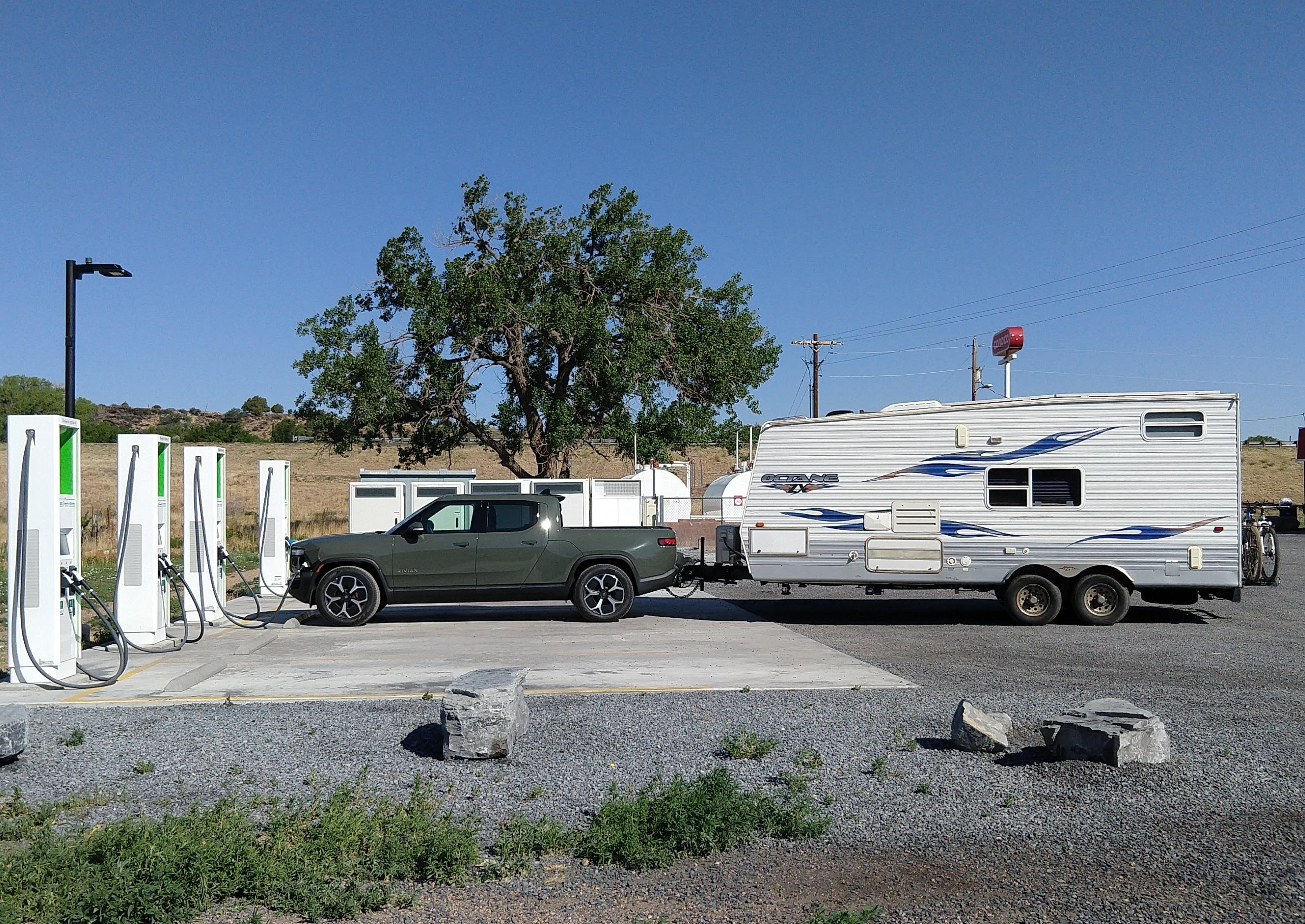 Rivian R1T R1S R1T Towing Trip - The "little" engine (motor) that could. IMG_6273a