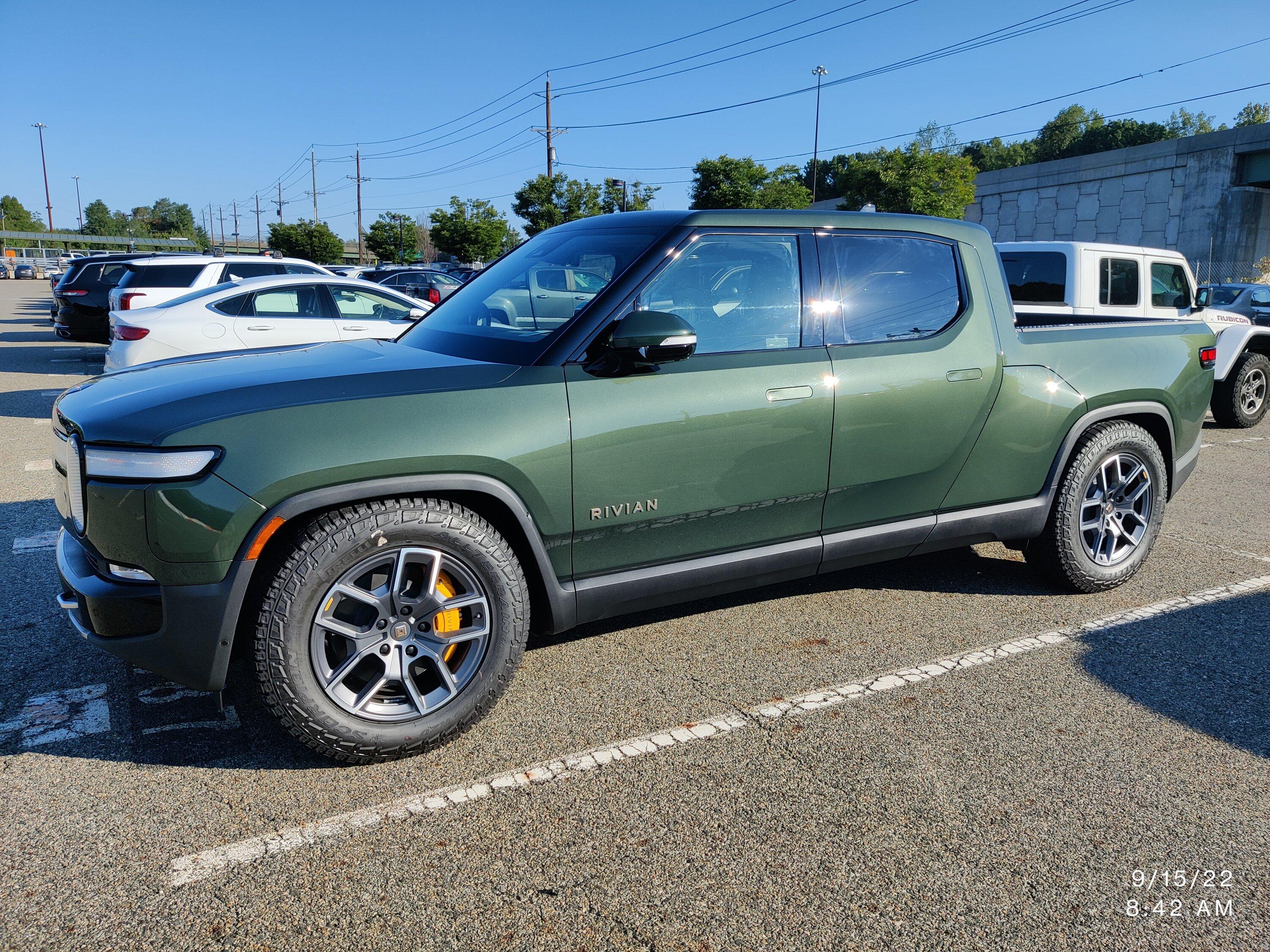 Rivian R1T R1S North East roll call IMG_20220915_084244