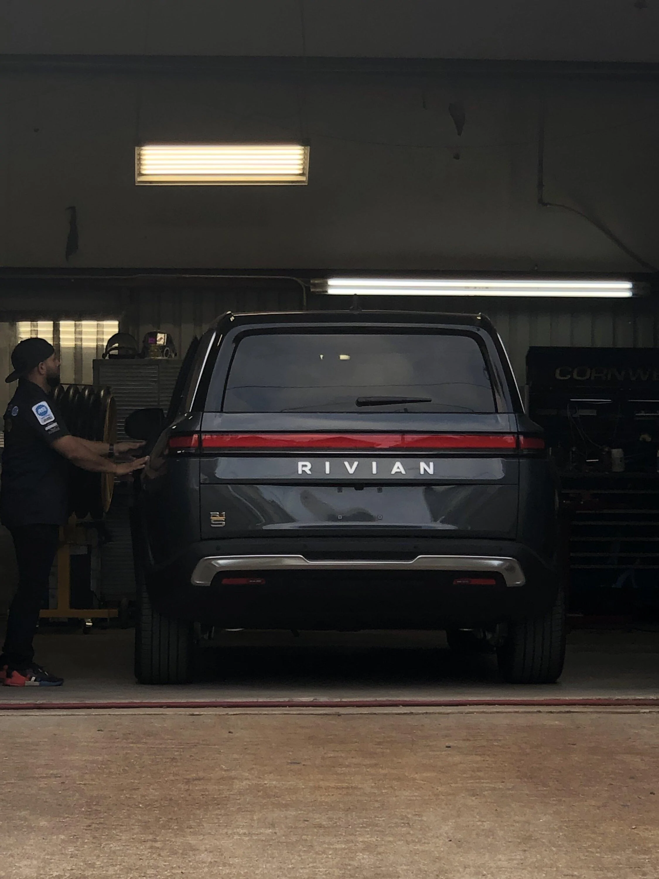 Rivian R1T R1S Any R1S pre-orders hear from guides recently? BD301D89-2929-4B6A-979E-1A6896653421