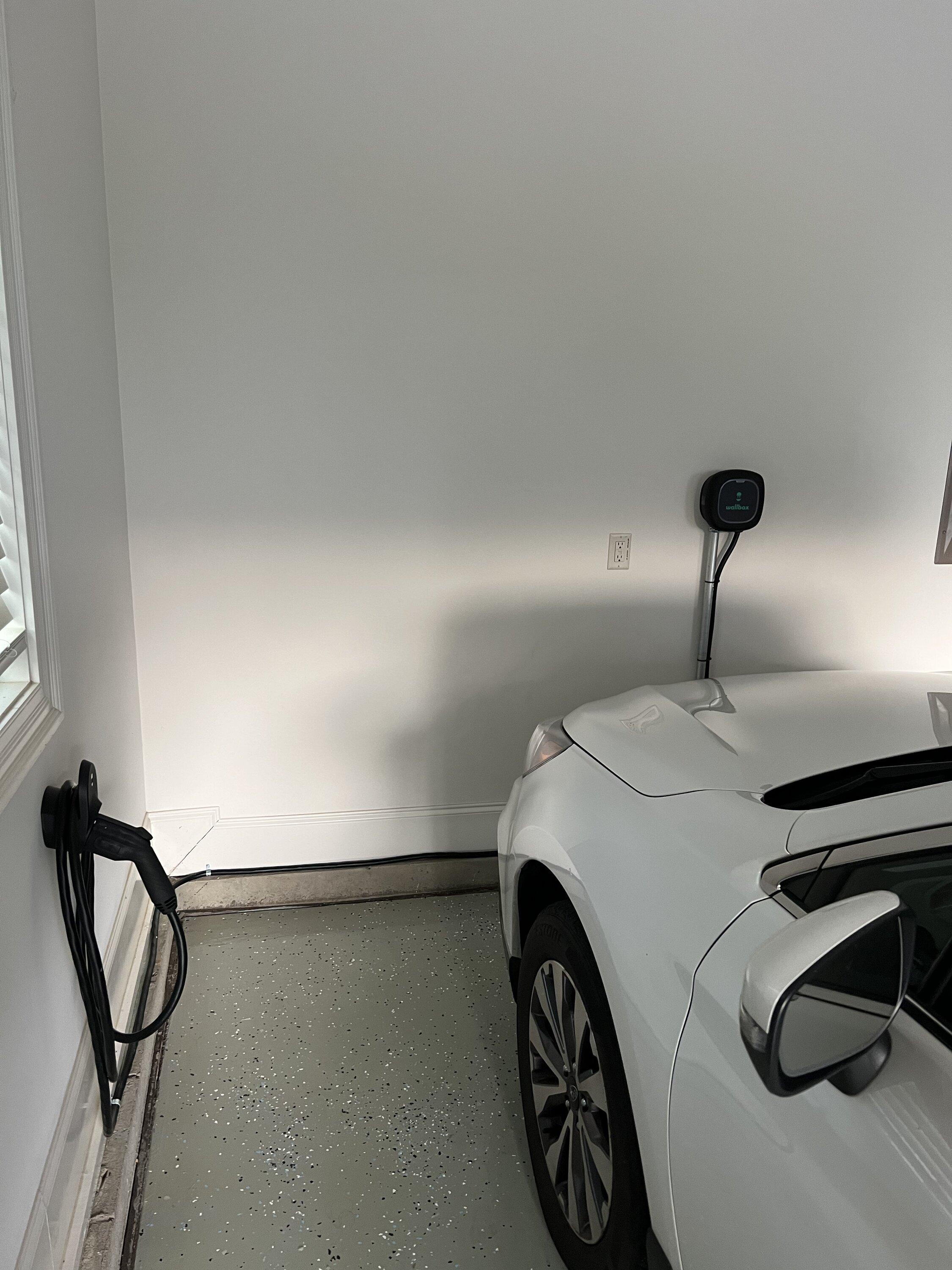 Rivian R1T R1S Show off your Level 2 Home Charger installs here 06E52DD1-CFDC-4D87-931F-85FC21927930