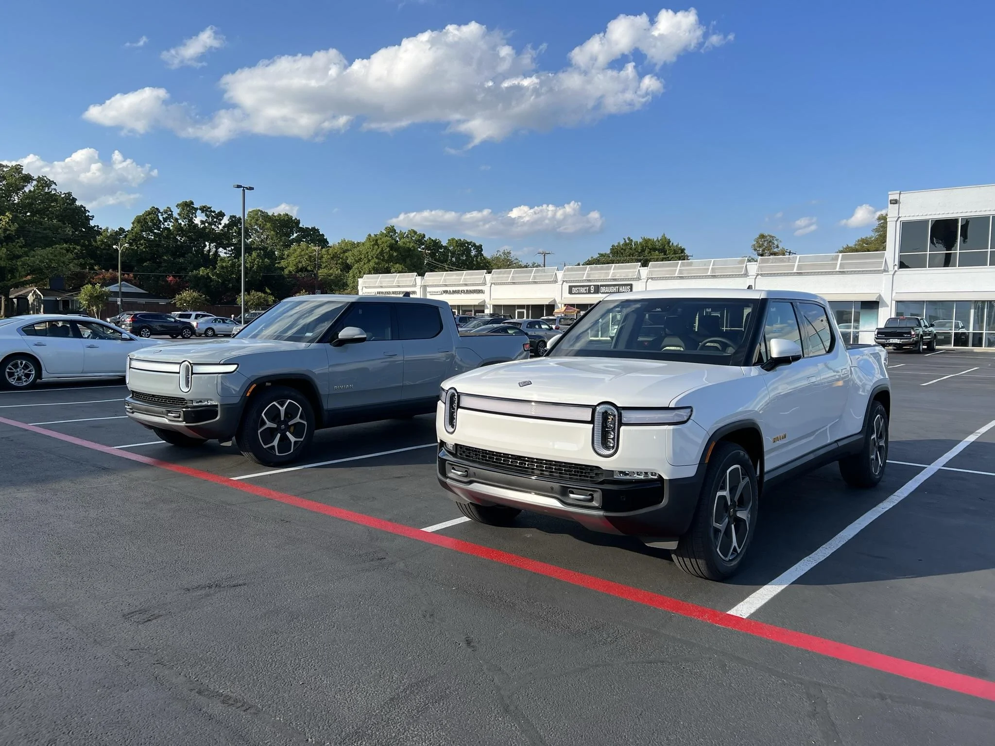 Rivian R1T R1S Texas Roll Call F2458103-9A57-4E01-AB28-E9733361CFD7