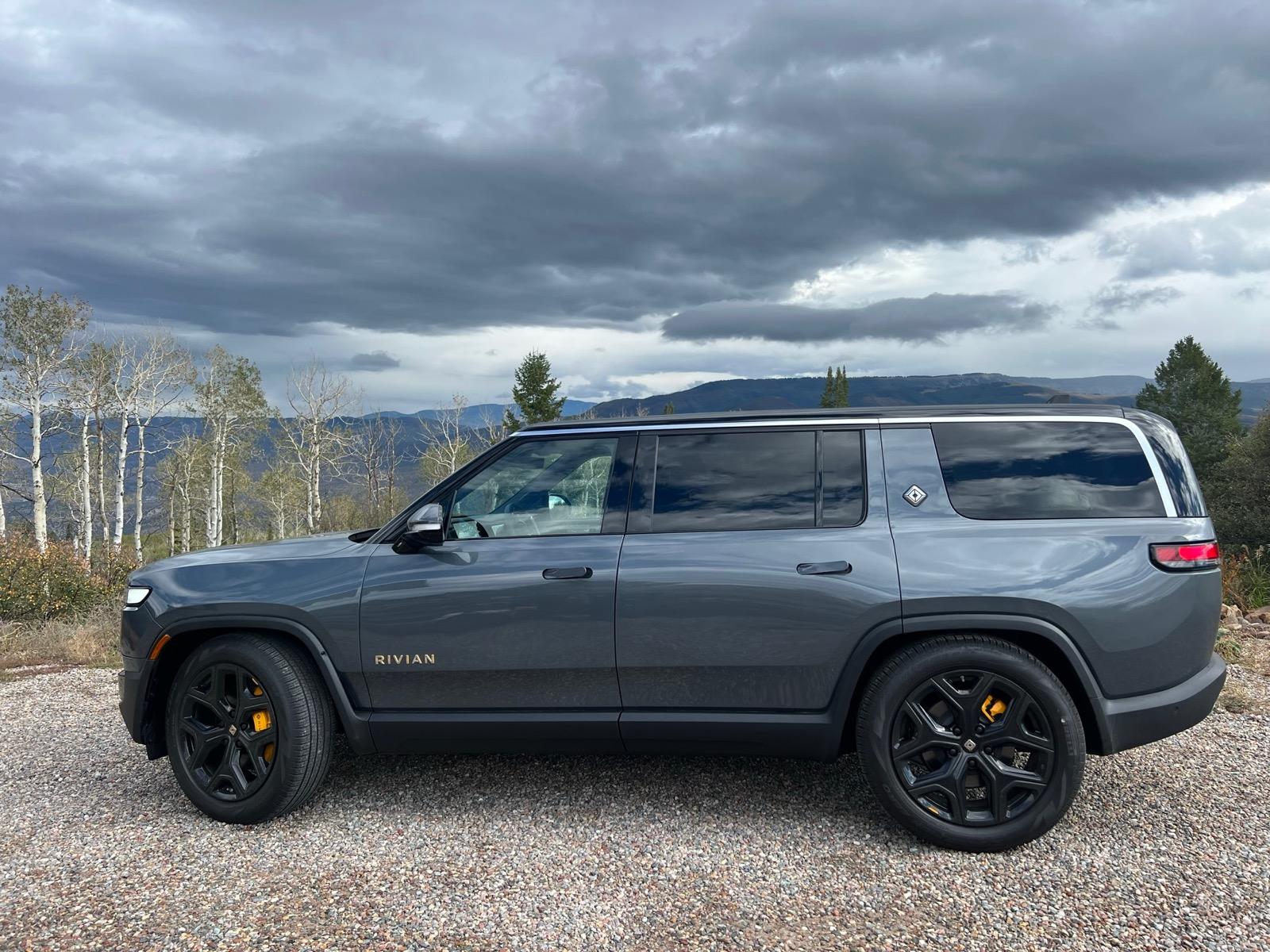 Rivian R1T R1S Another 2022 R1S Launch Edition for Sale! E8B94F08-B7E0-45D6-876B-B696921E7A4D