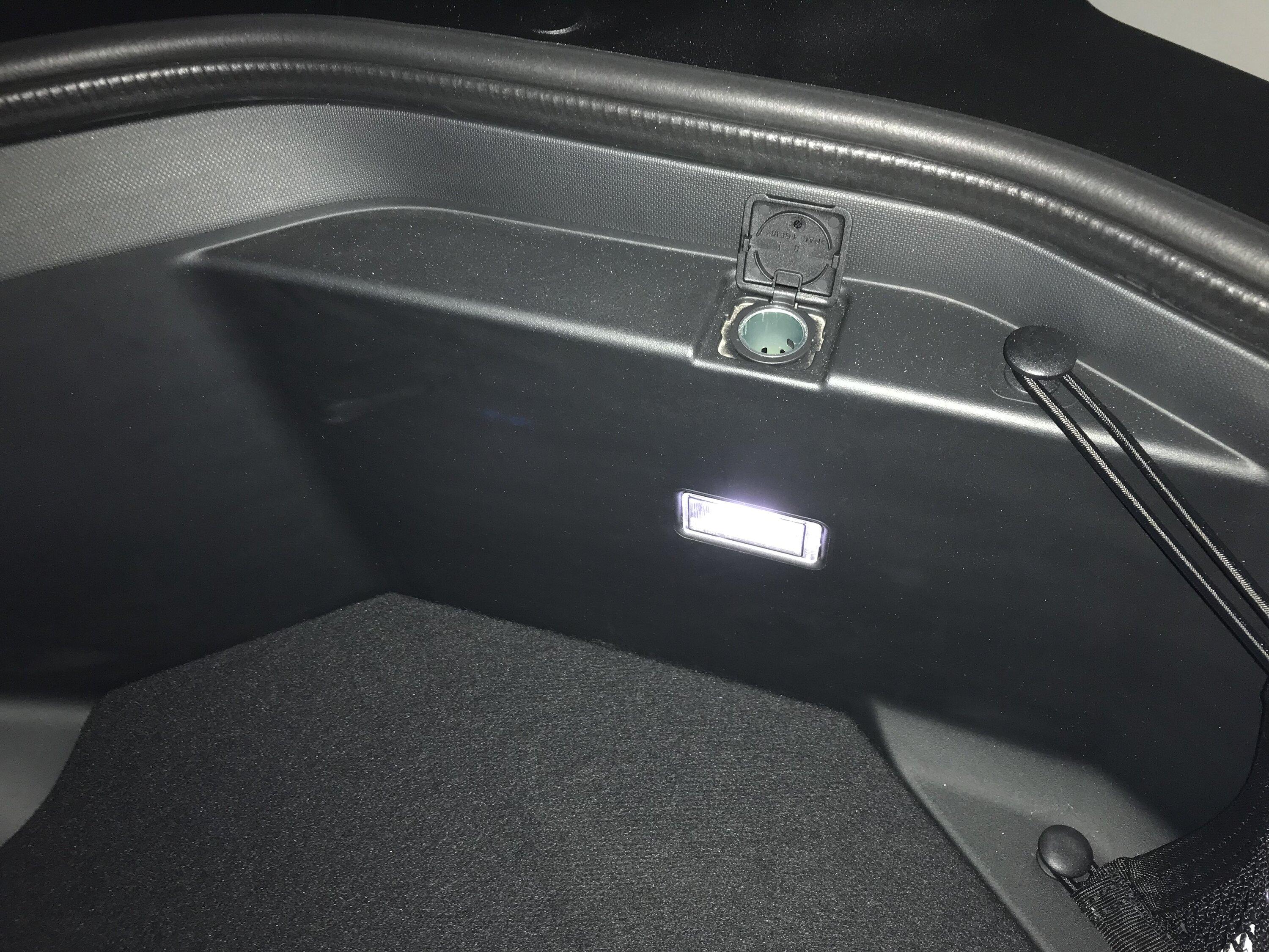 Rivian R1T R1S Limestone / Ocean Coast R1T Delivery!!! CC6665D0-543C-4E1D-809E-62A8FED1A6A7