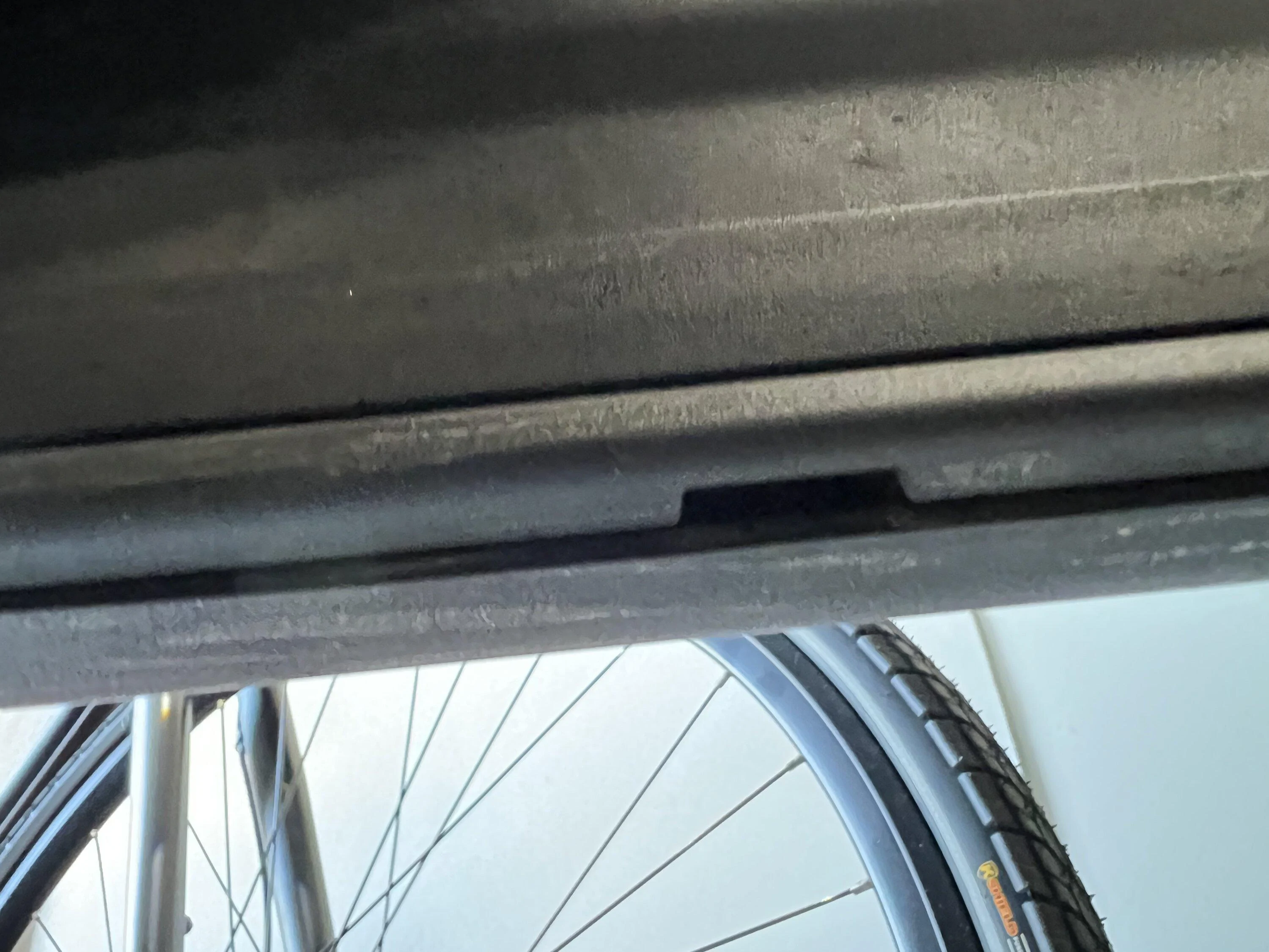 Rivian R1T R1S Gear Tunnel and Cab Water Intrusion IMG_5016
